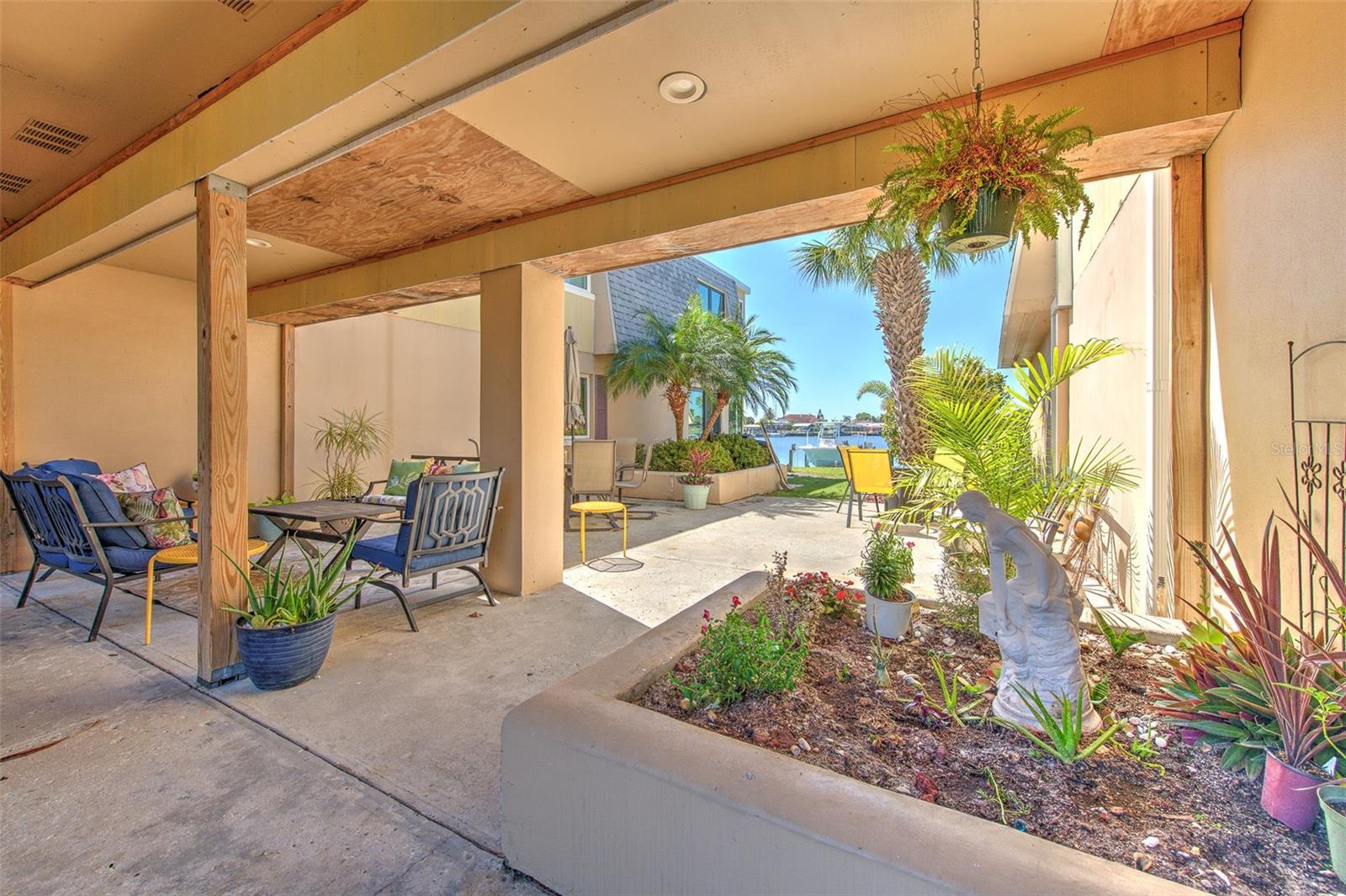 Image 32 of 46 For 1008 Apollo Beach Boulevard 201