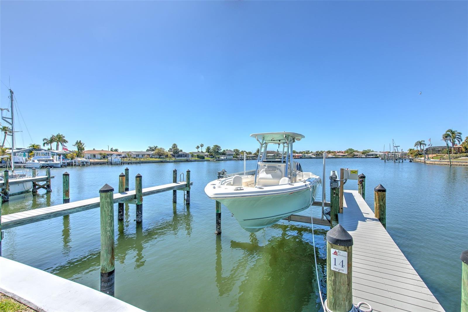 Image 38 of 46 For 1008 Apollo Beach Boulevard 201