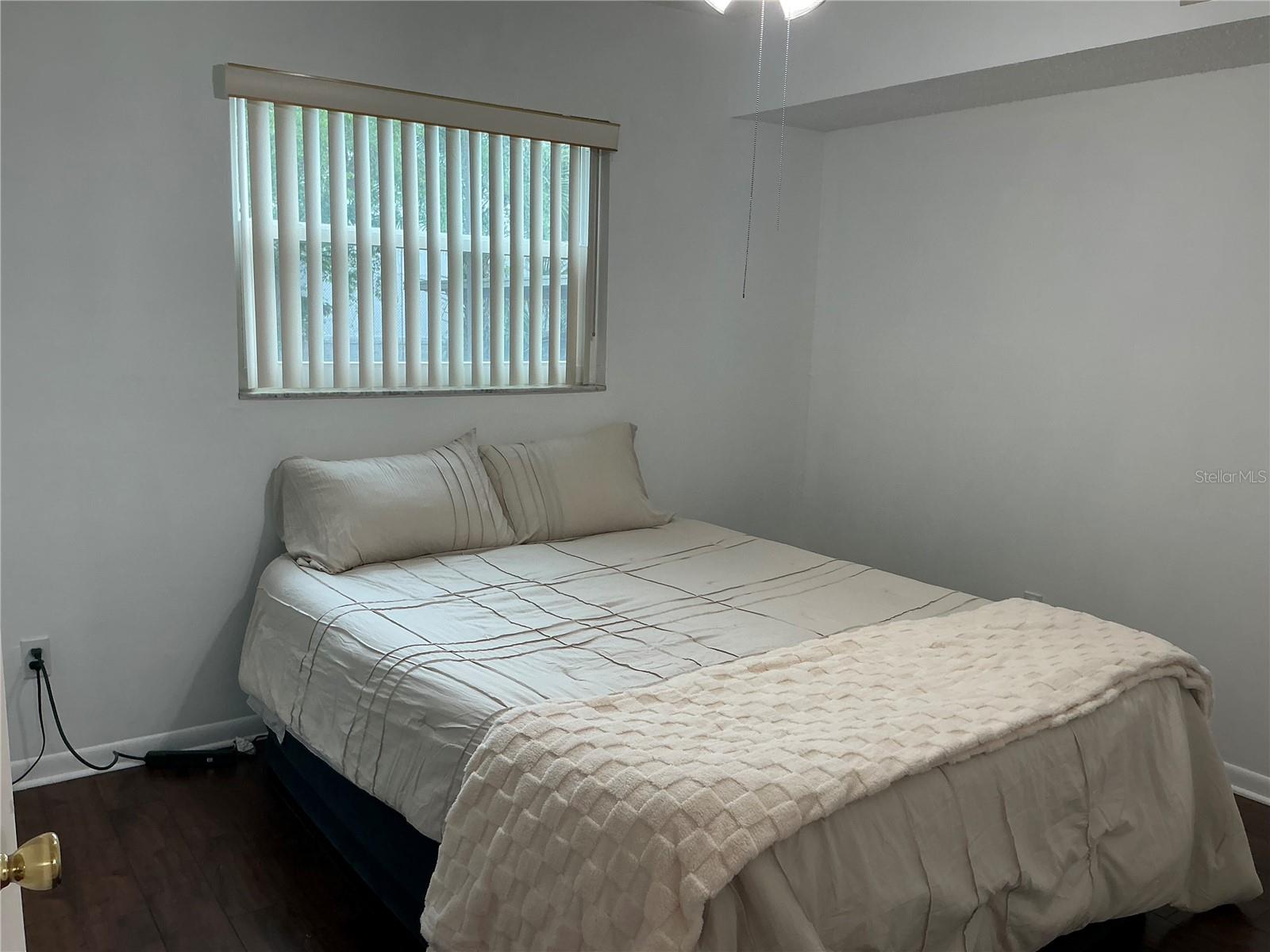 Image 17 of 21 For 2525 West Bay Drive E14