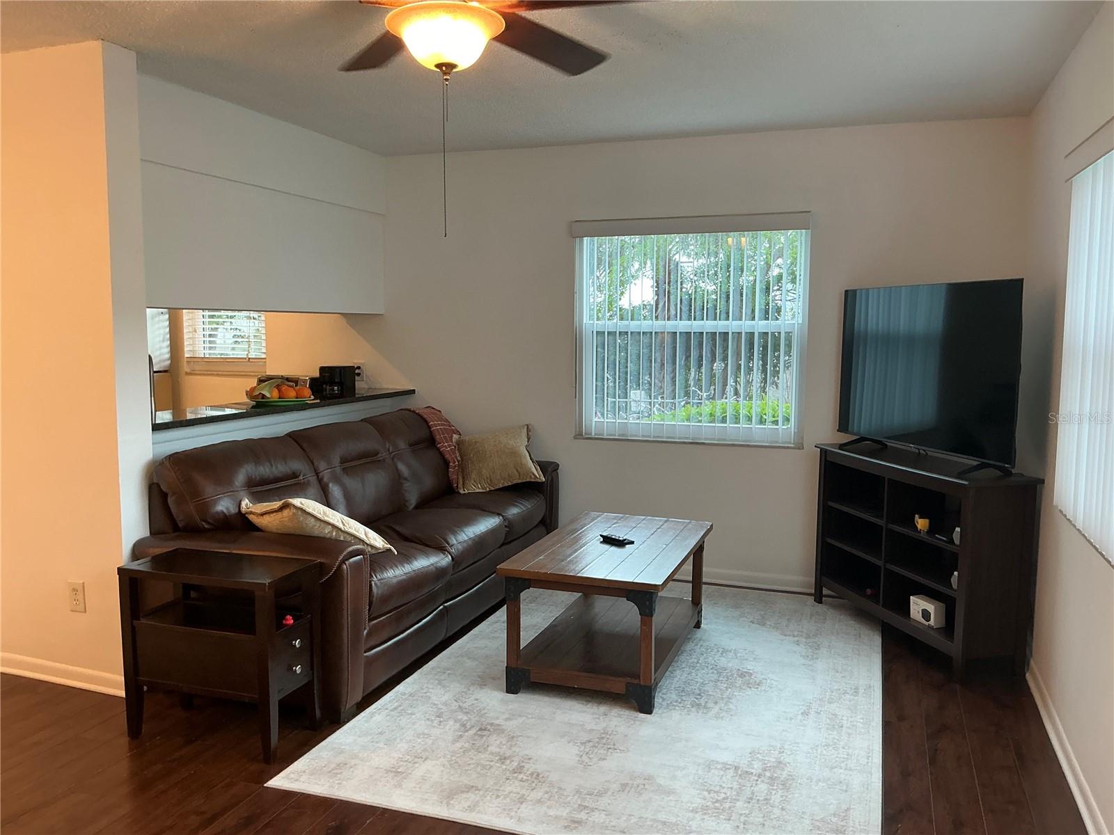 Image 3 of 21 For 2525 West Bay Drive E14