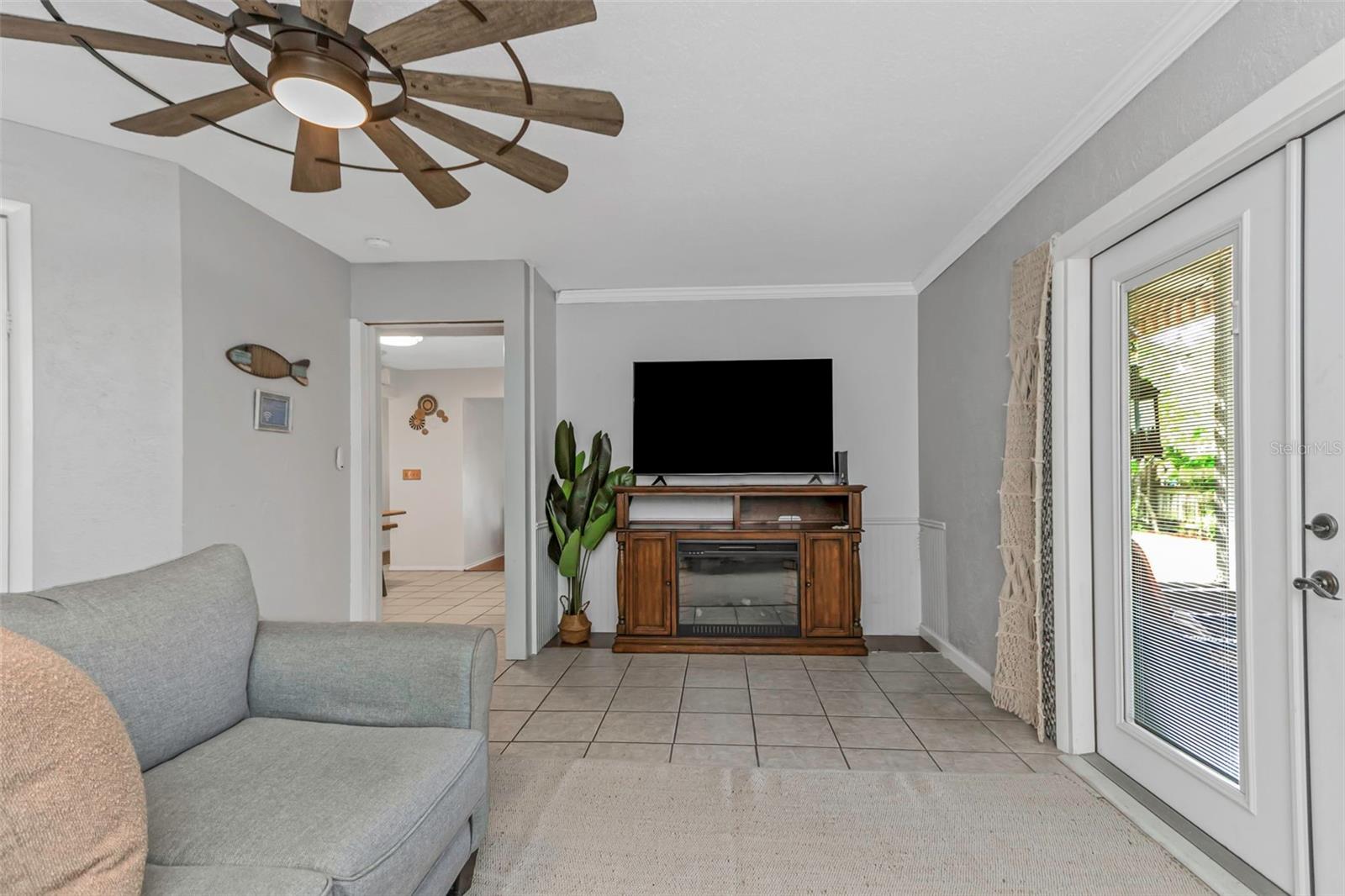 Image 18 of 93 For 11530 66th Avenue N