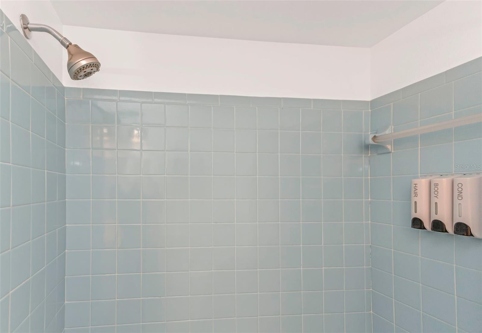 Image 34 of 93 For 11530 66th Avenue N