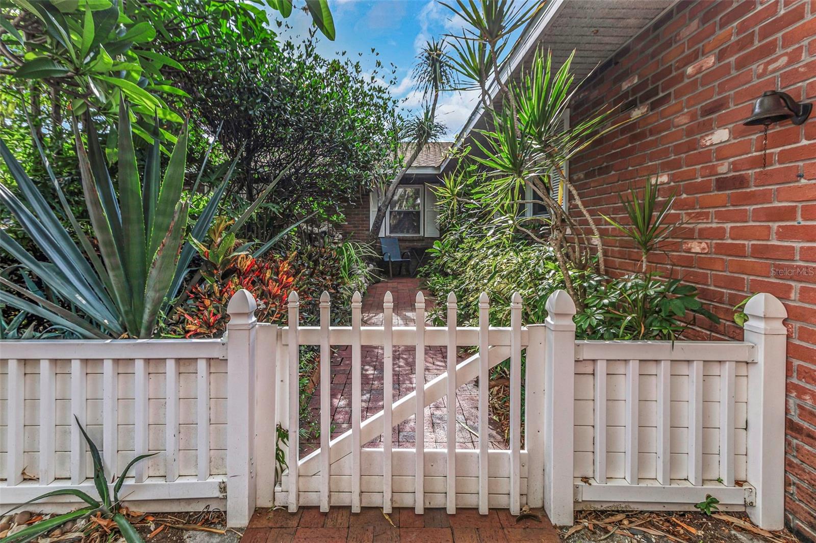 Image 70 of 93 For 11530 66th Avenue N