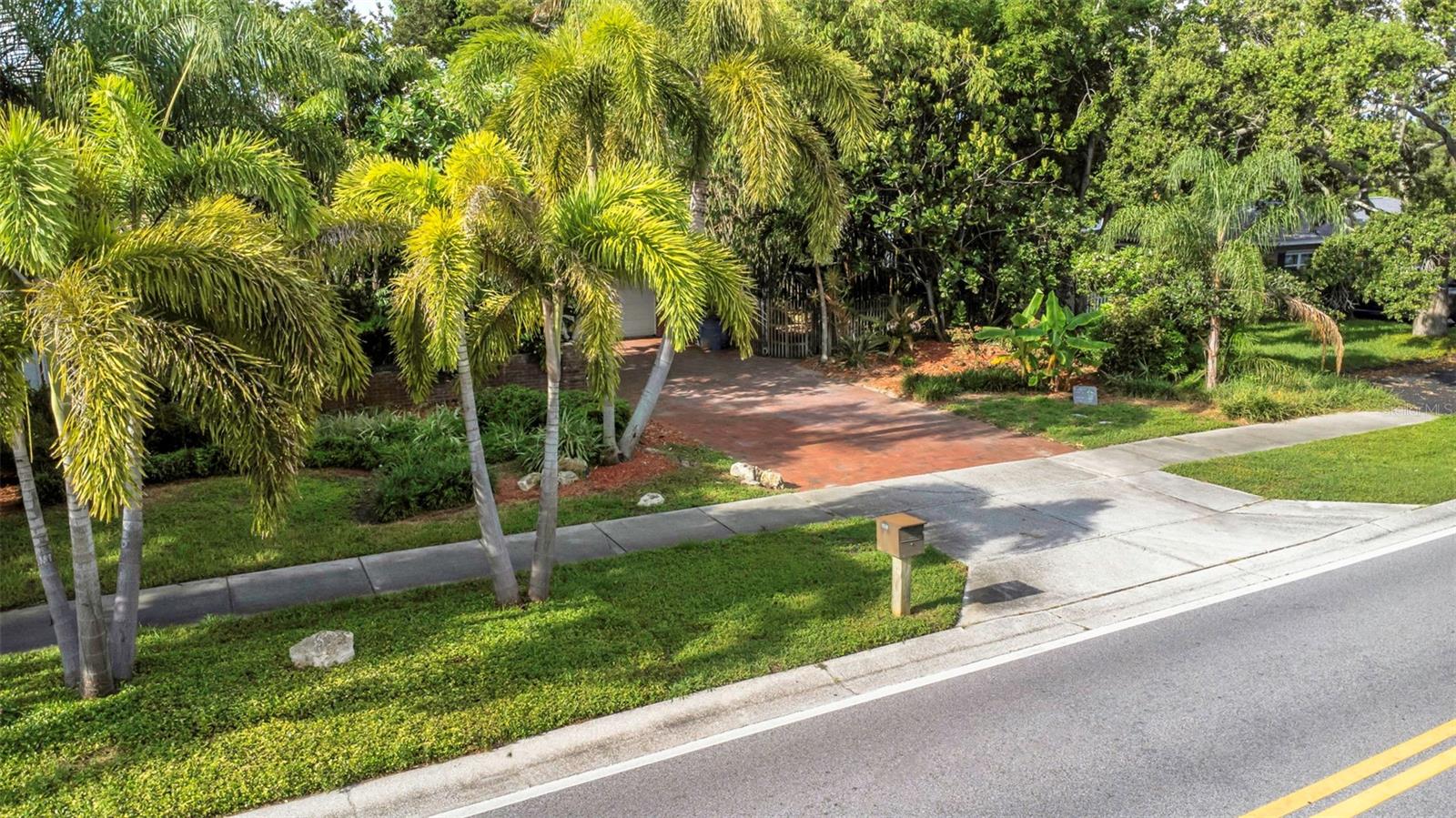 Image 73 of 93 For 11530 66th Avenue N