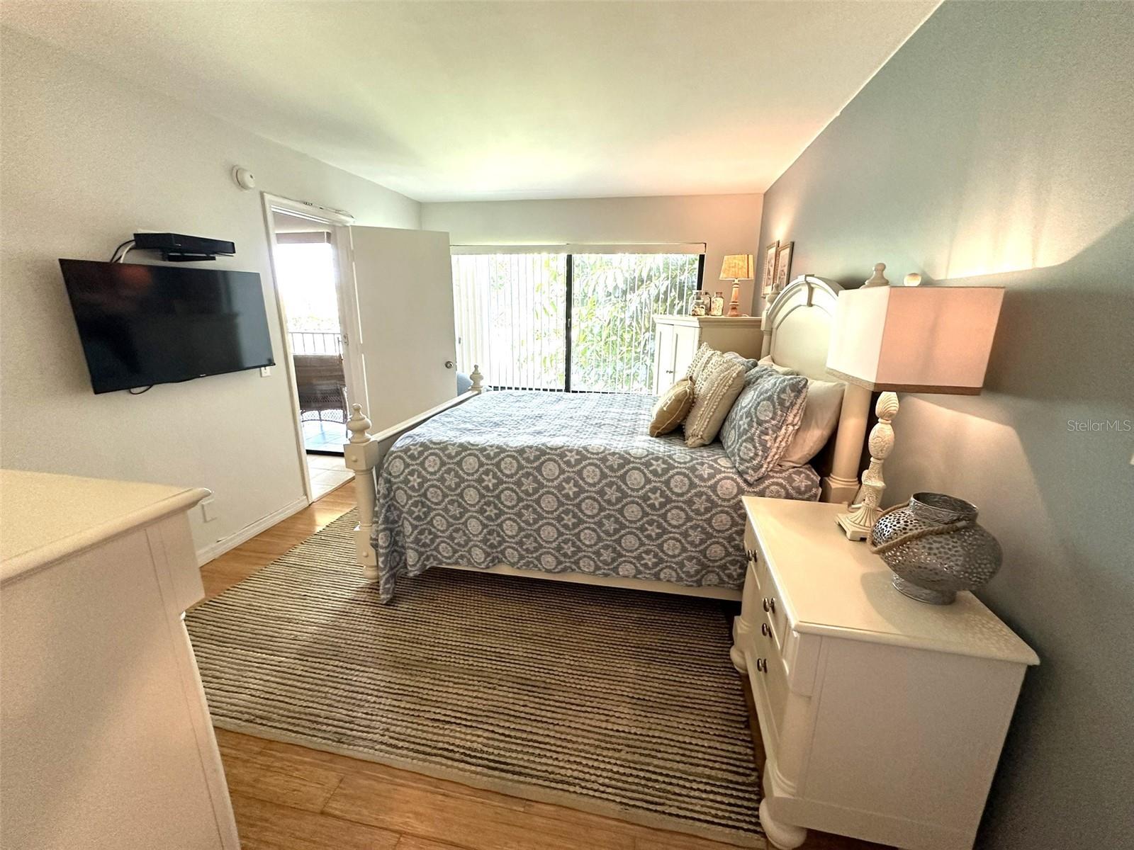 Image 13 of 19 For 6327 Palma Del Mar Boulevard S 219