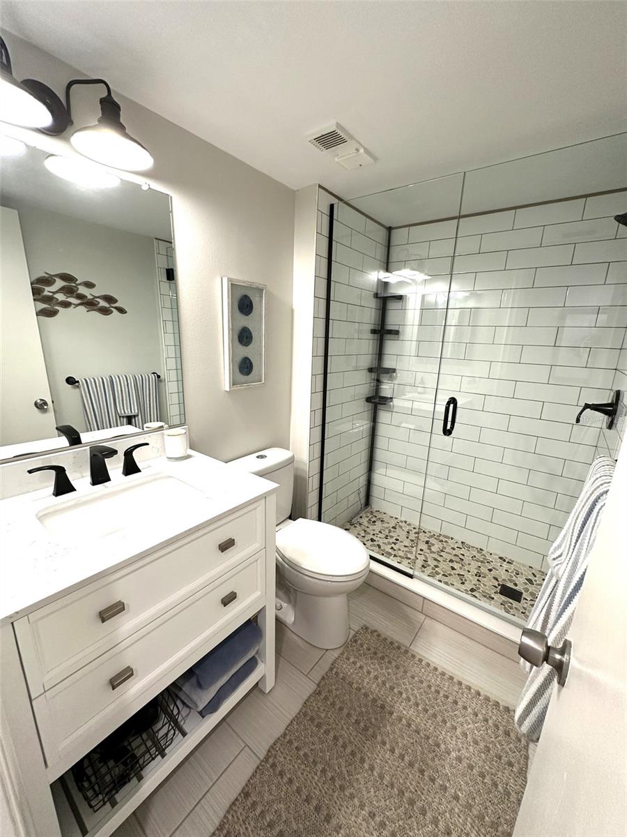 Image 17 of 19 For 6327 Palma Del Mar Boulevard S 219