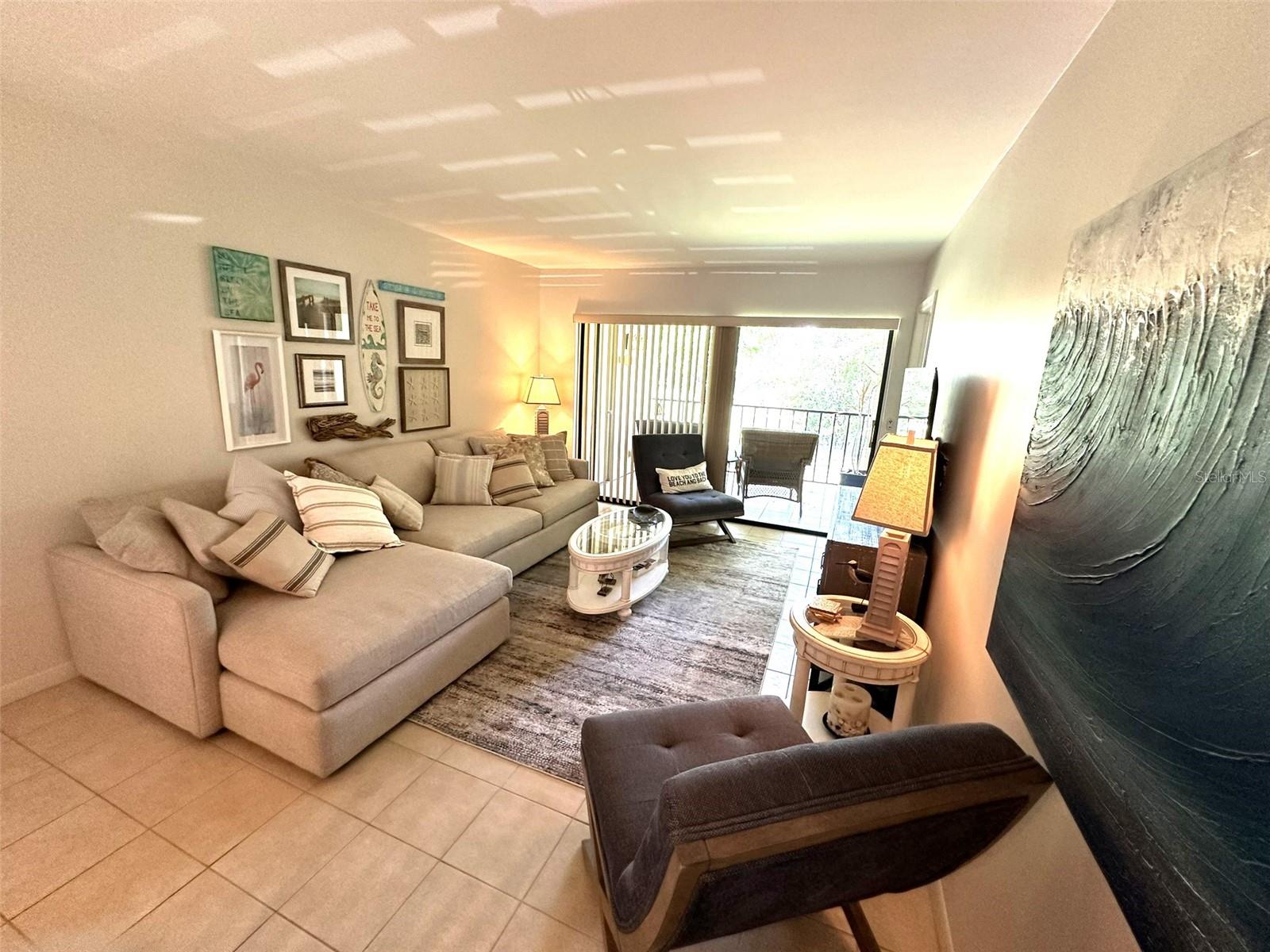 Image 5 of 19 For 6327 Palma Del Mar Boulevard S 219