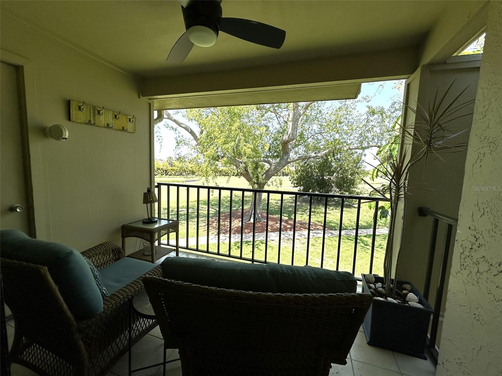 Image 6 of 19 For 6327 Palma Del Mar Boulevard S 219