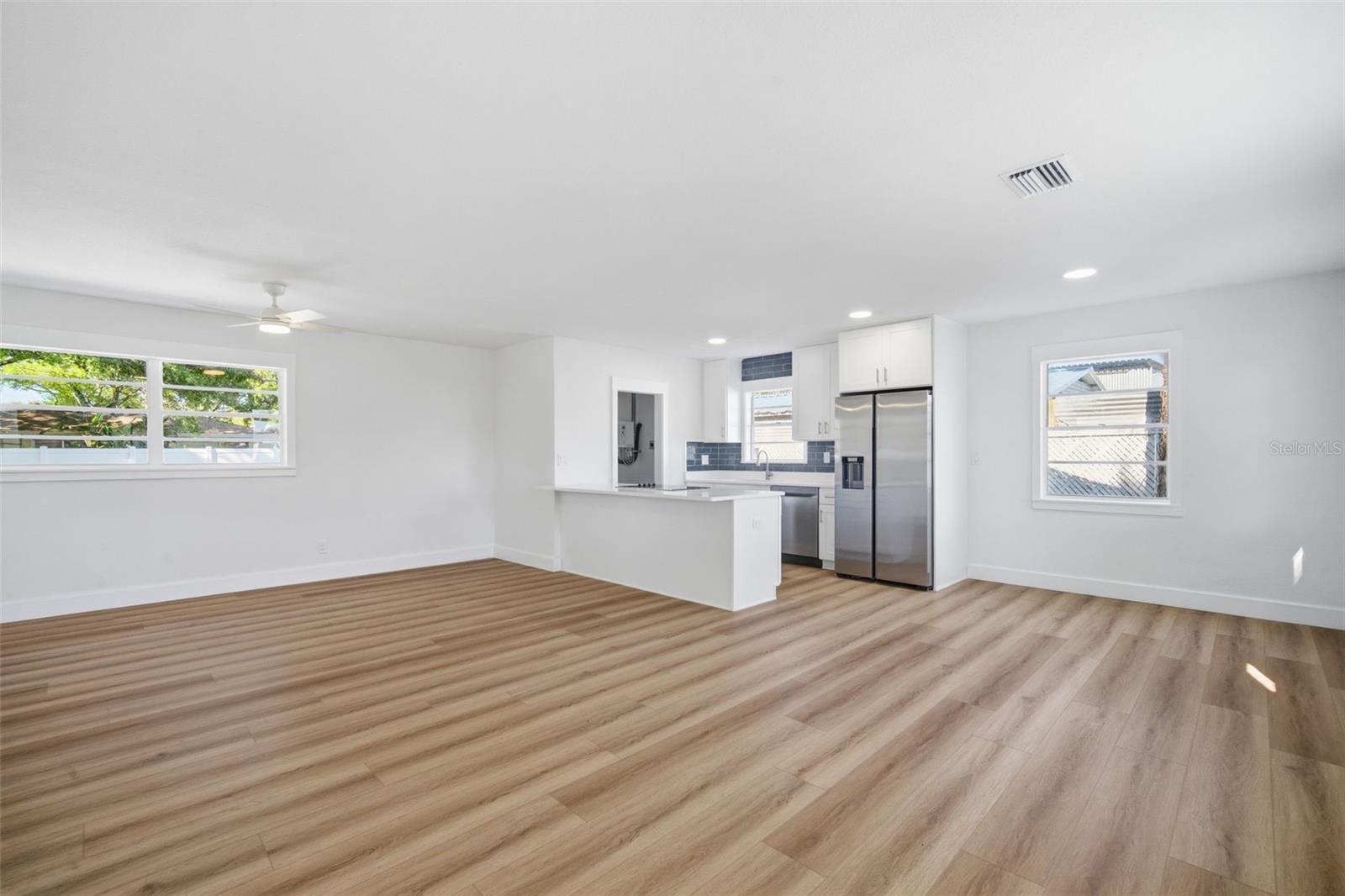 Image 3 of 20 For 3805 Pearl Avenue