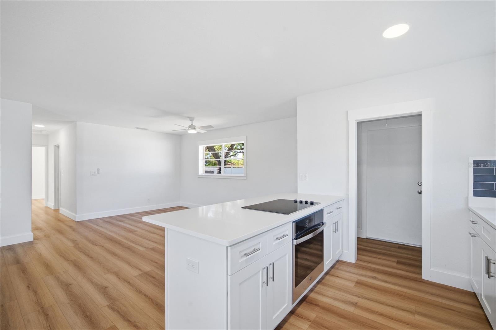 Image 7 of 20 For 3805 Pearl Avenue