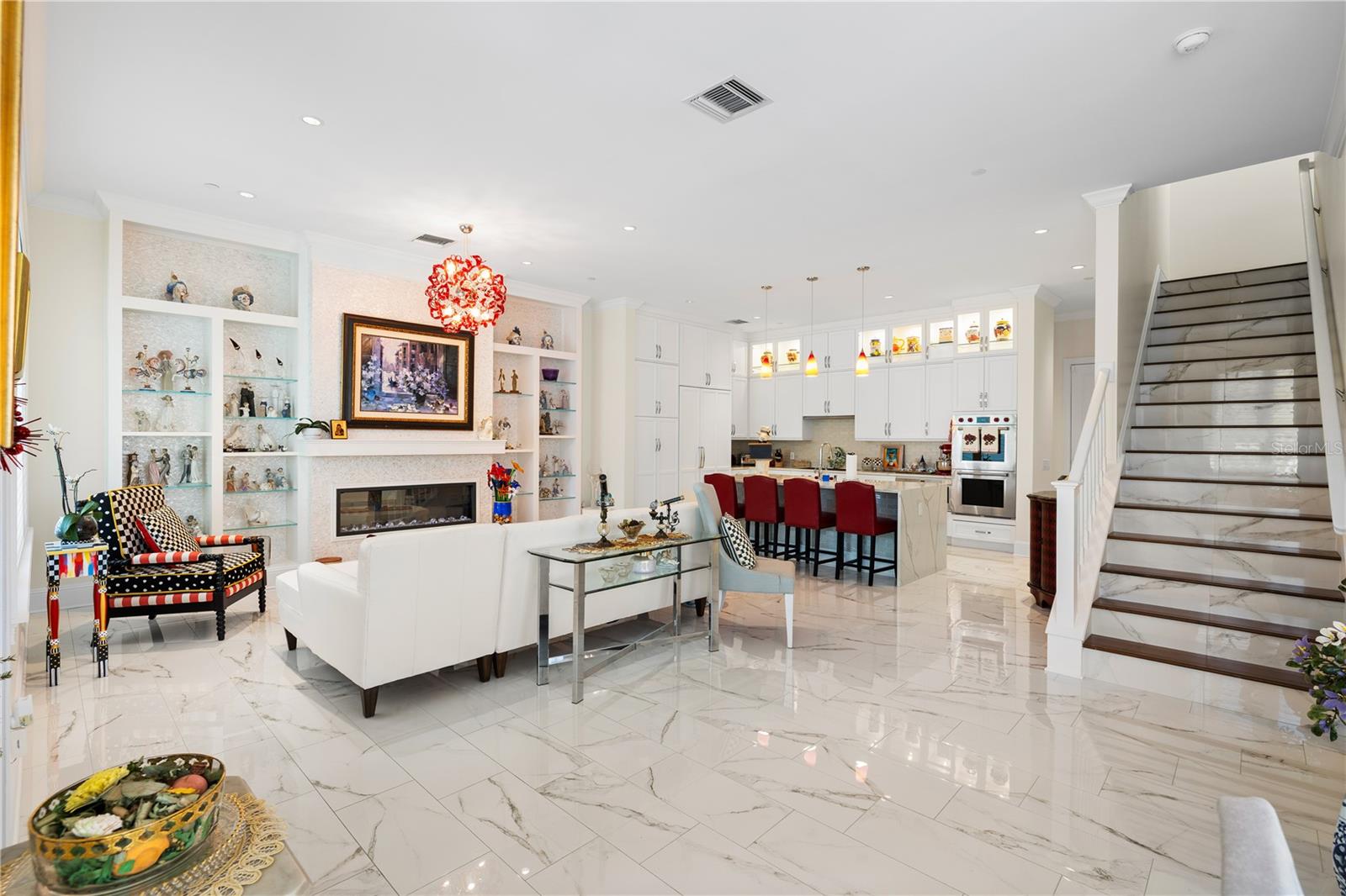 Image 4 of 30 For 1 Palm Terrace 604