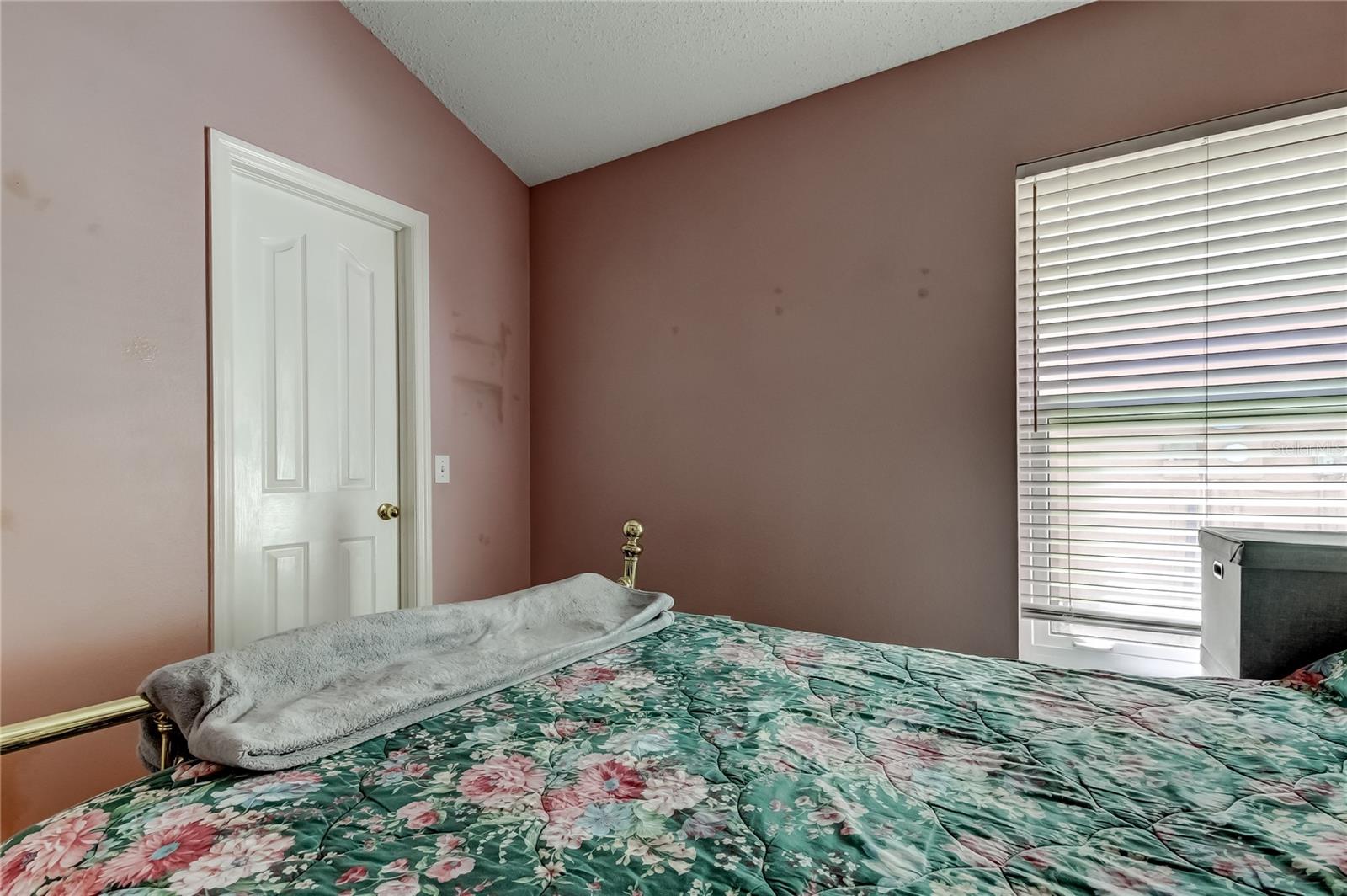 Image 44 of 65 For 10290 Oasis Palm Drive