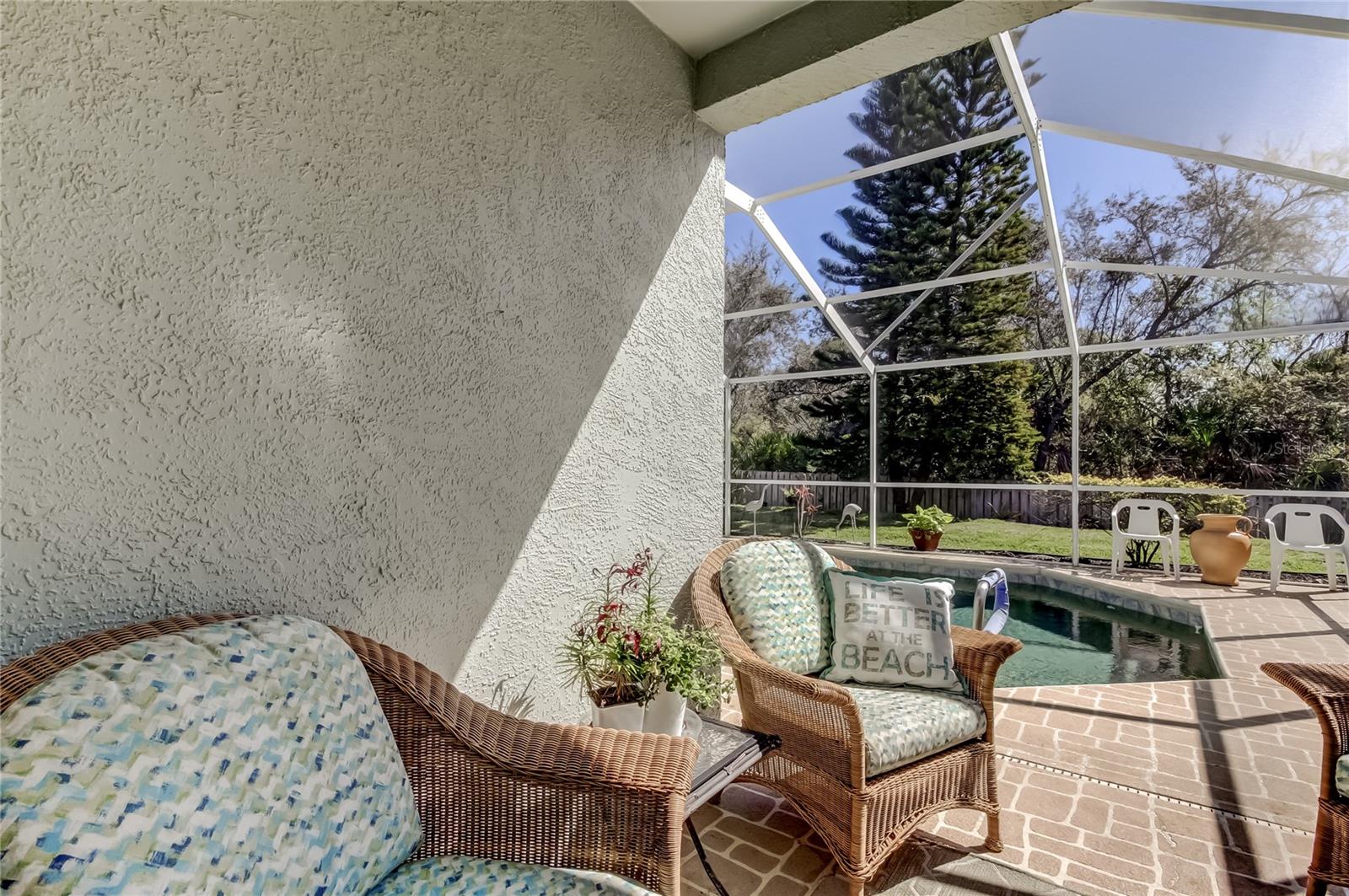 Image 52 of 65 For 10290 Oasis Palm Drive