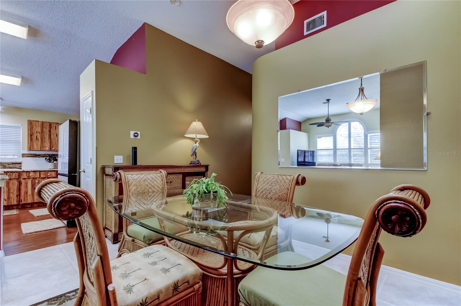 Image 8 of 65 For 10290 Oasis Palm Drive