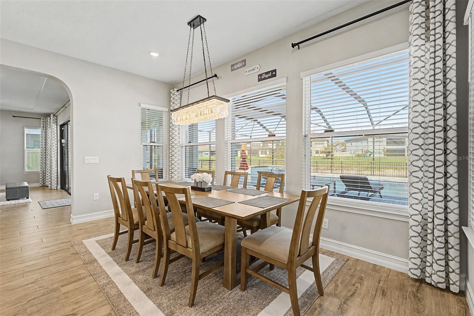 Image 14 of 66 For 28336 Picana Lane