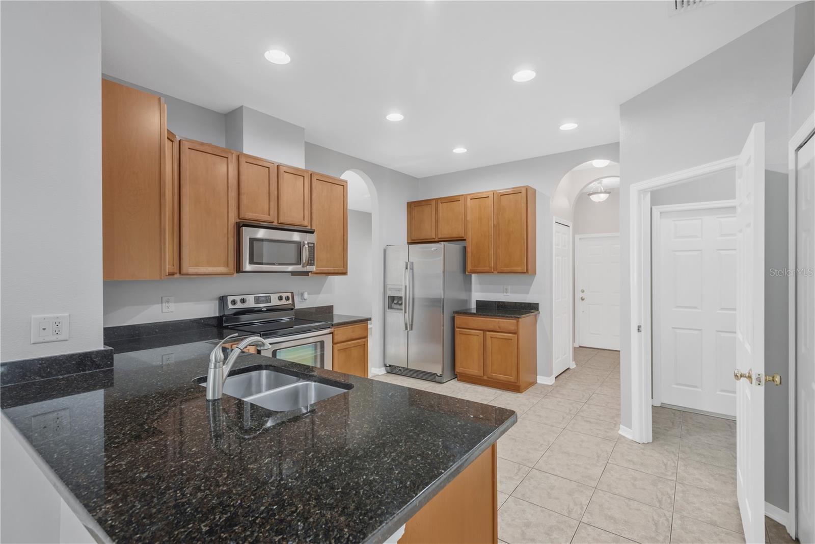 Image 13 of 33 For 5803 Tulip Flower Drive