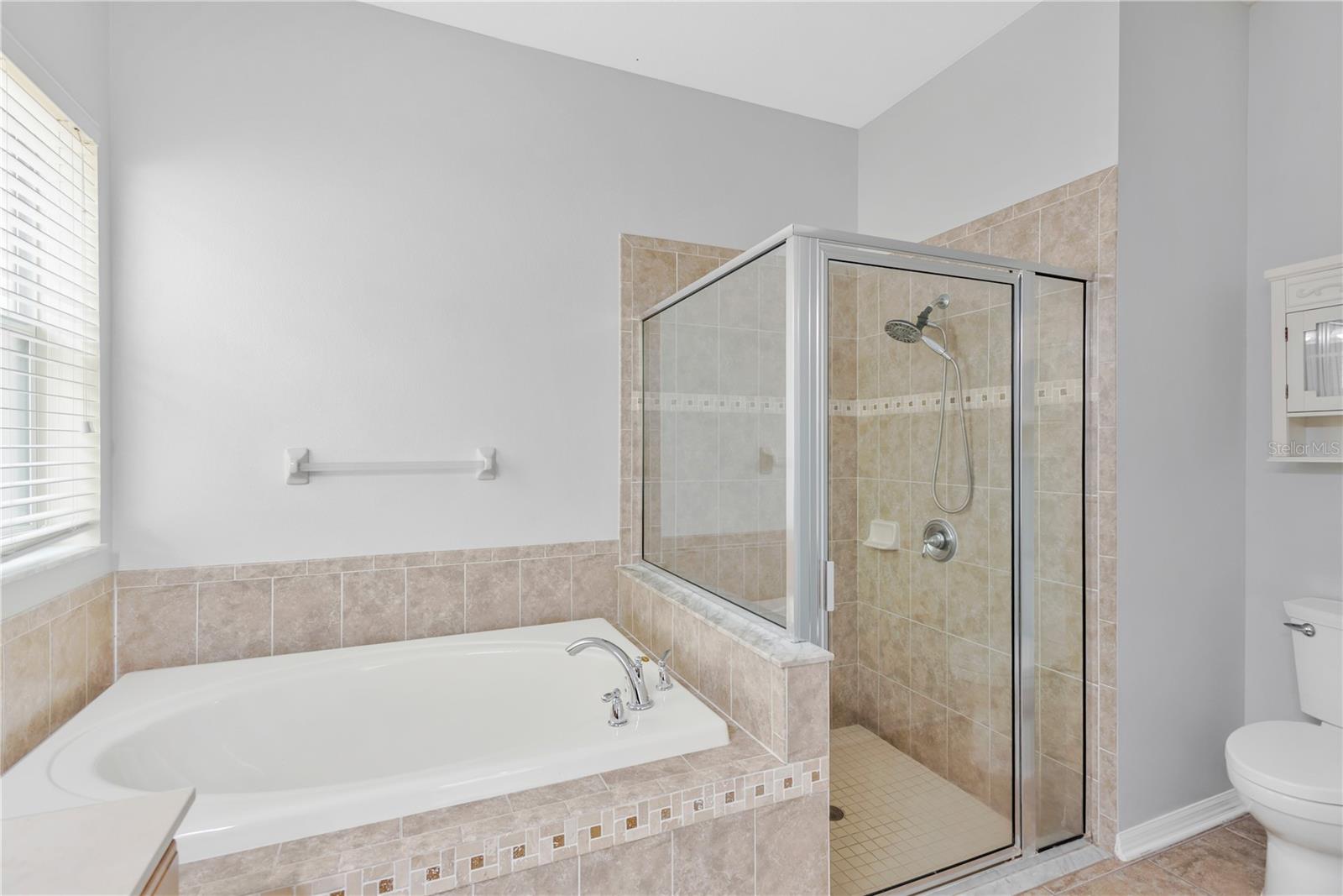 Image 23 of 33 For 5803 Tulip Flower Drive