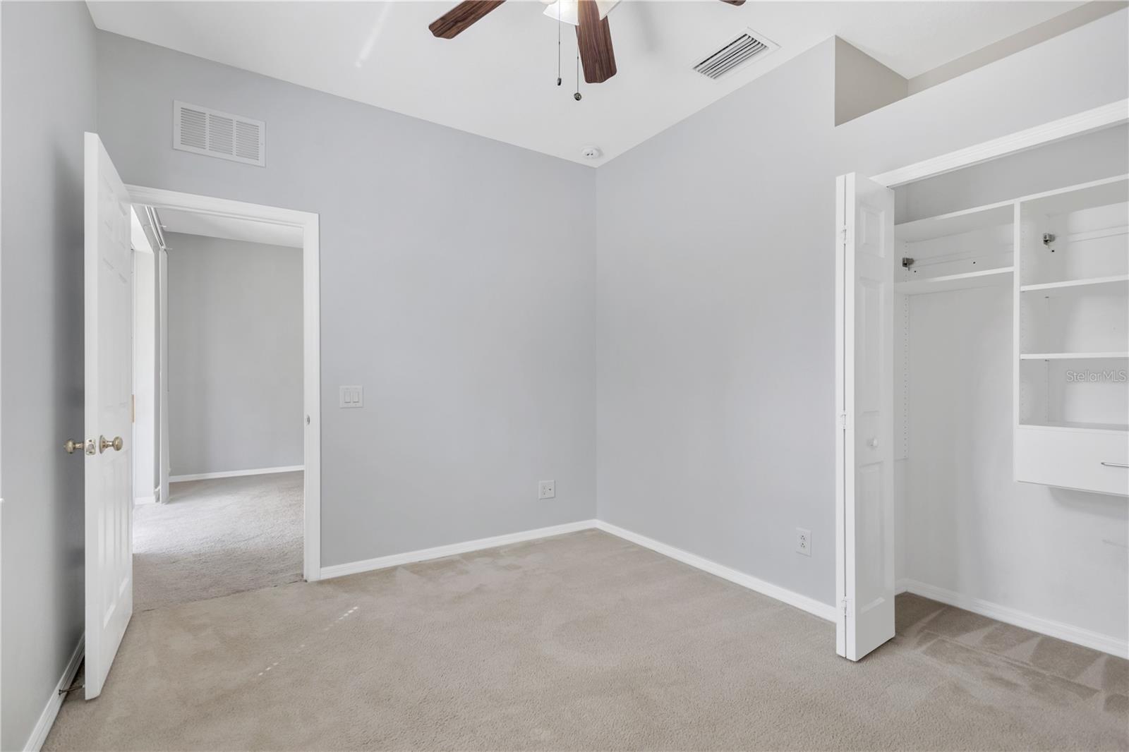 Image 26 of 33 For 5803 Tulip Flower Drive