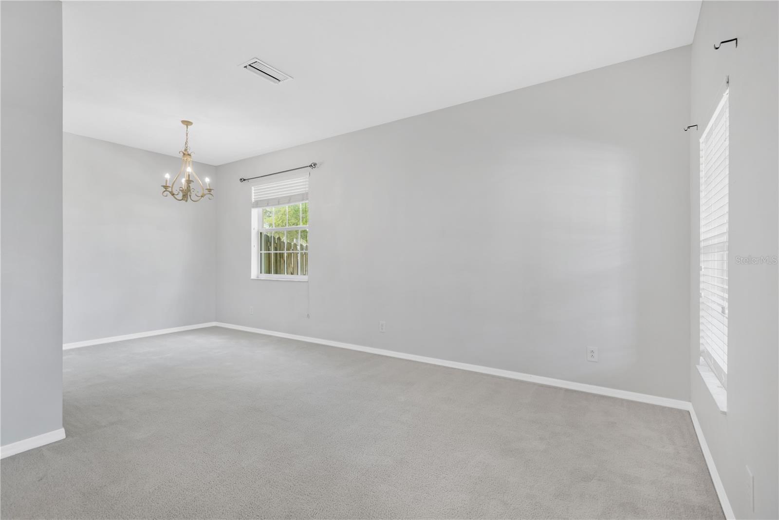 Image 7 of 33 For 5803 Tulip Flower Drive