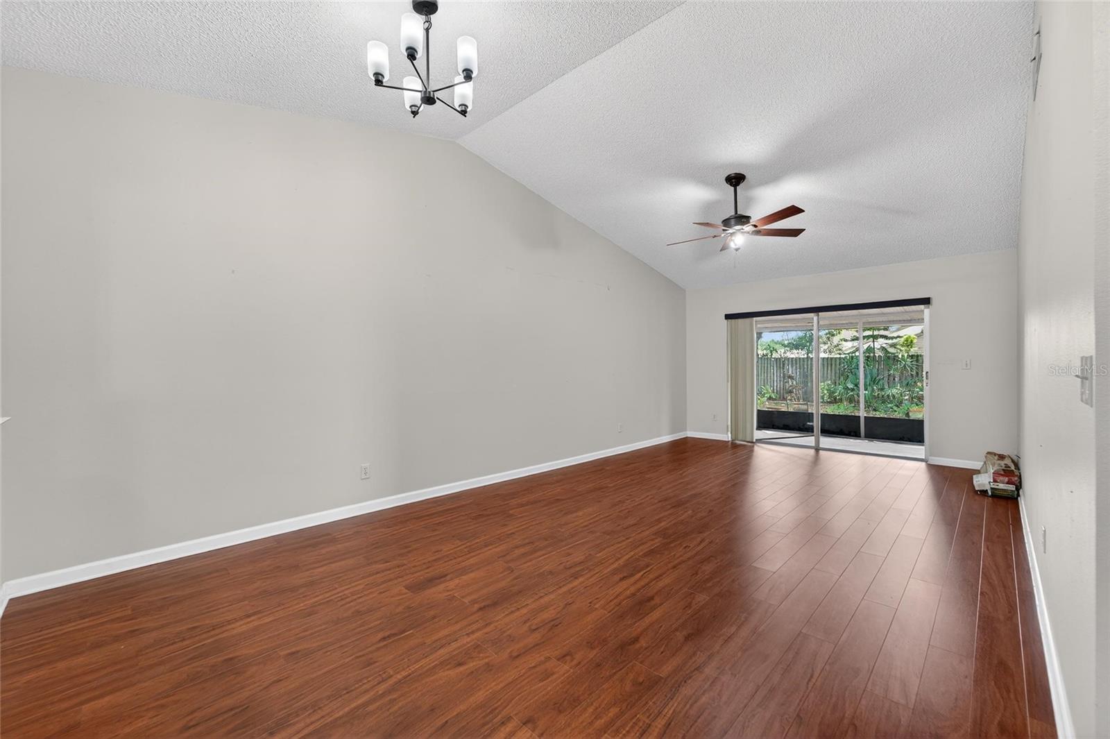 Image 14 of 40 For 2854 Whitehall Drive