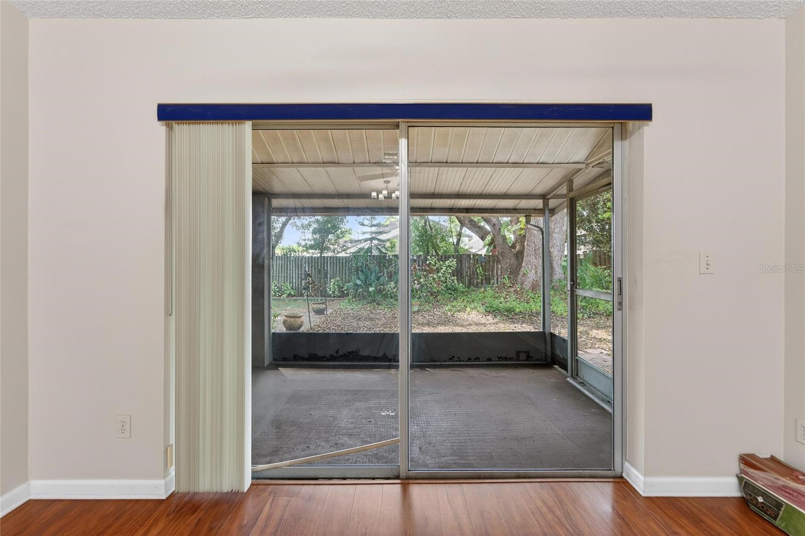 Image 18 of 40 For 2854 Whitehall Drive