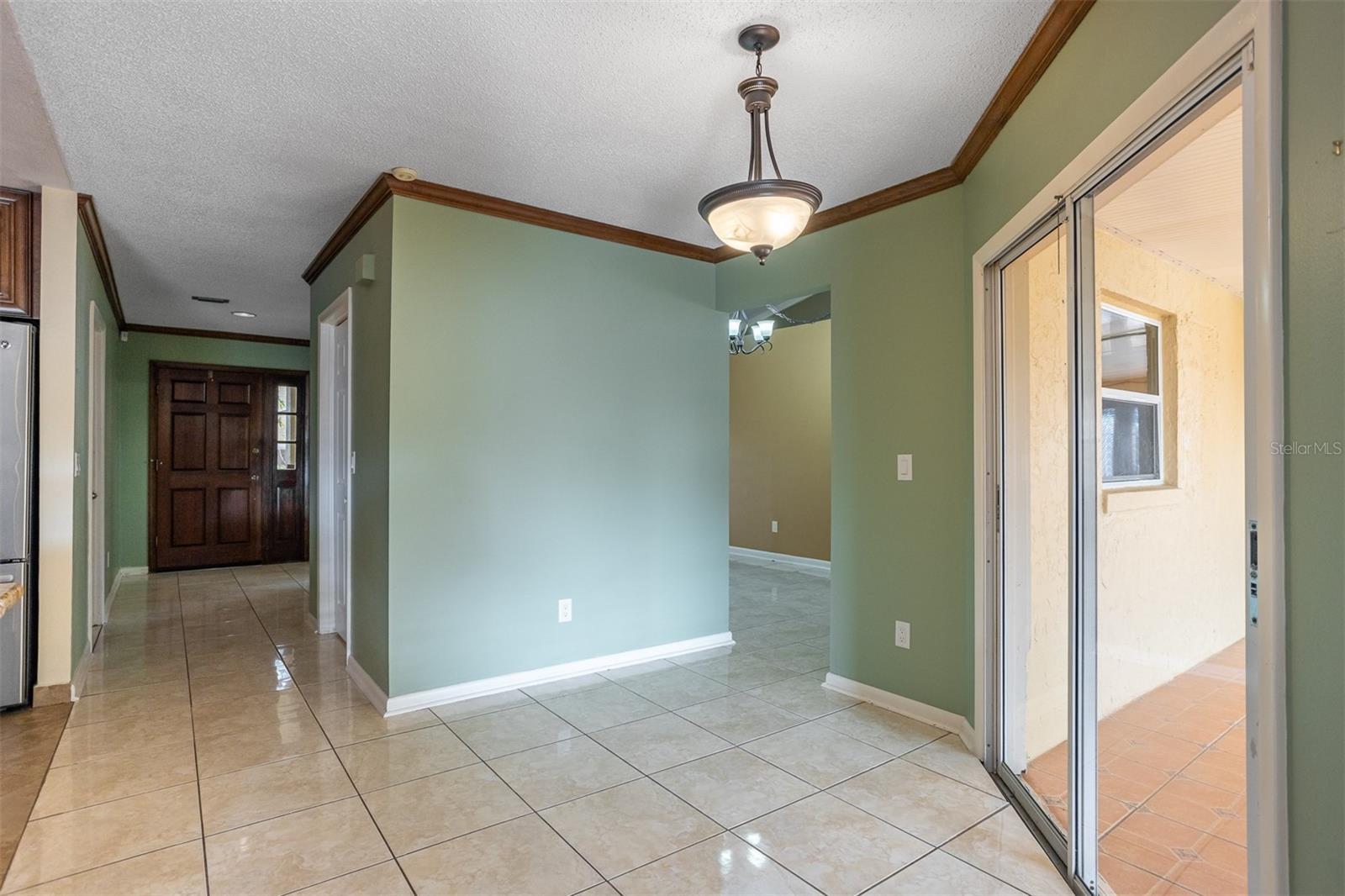 Image 14 of 39 For 8639 Leighton Drive