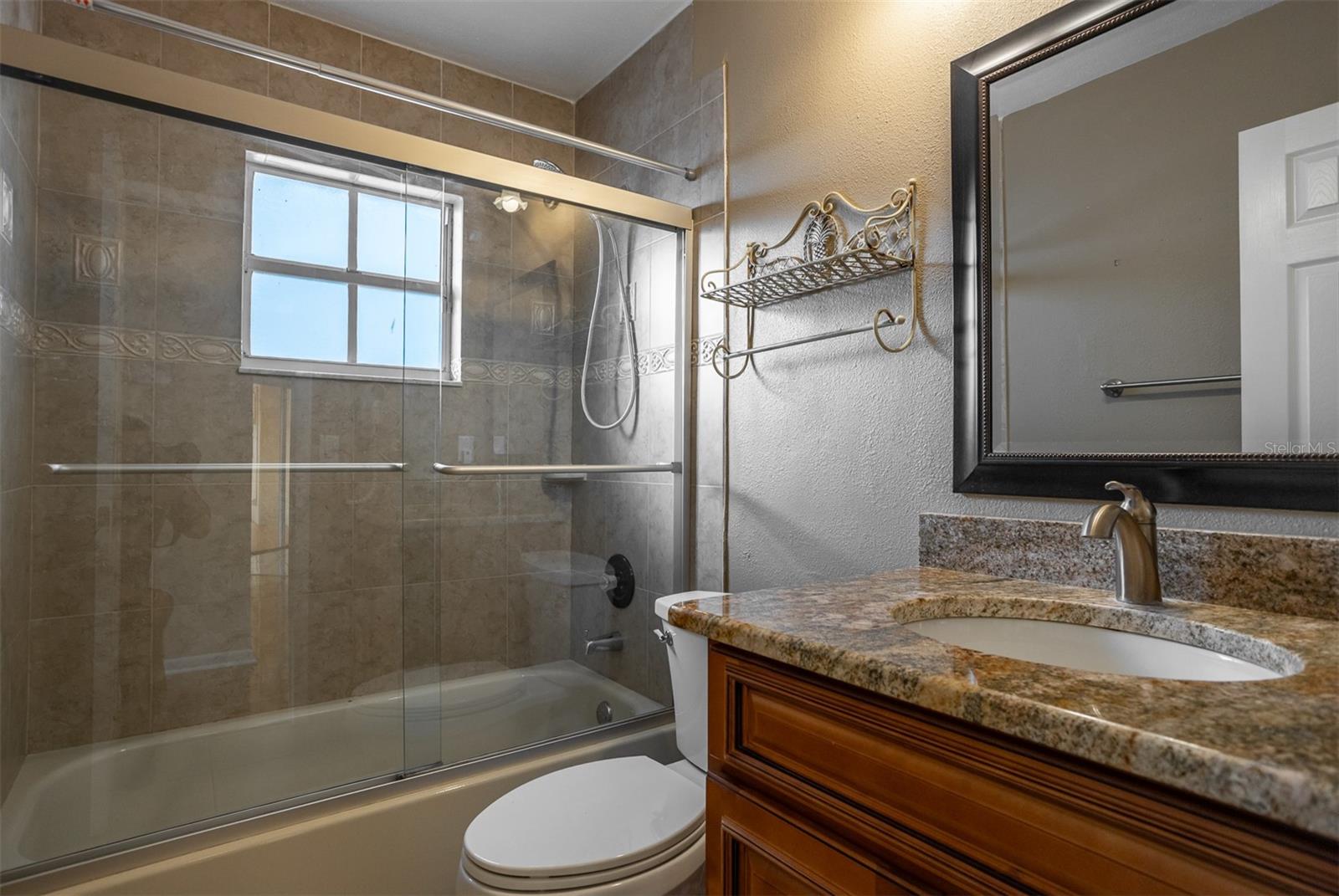 Image 25 of 39 For 8639 Leighton Drive