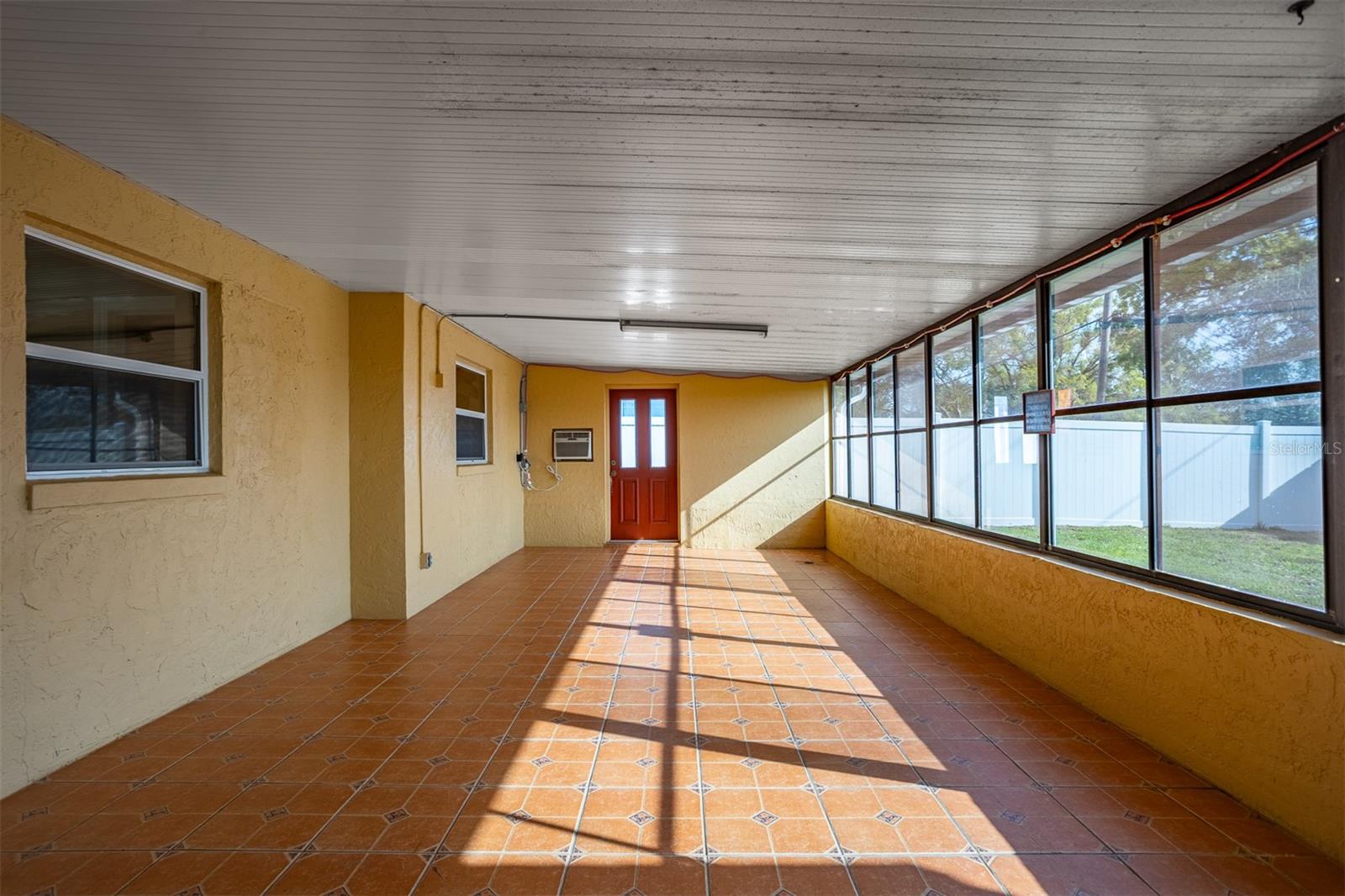 Image 31 of 39 For 8639 Leighton Drive