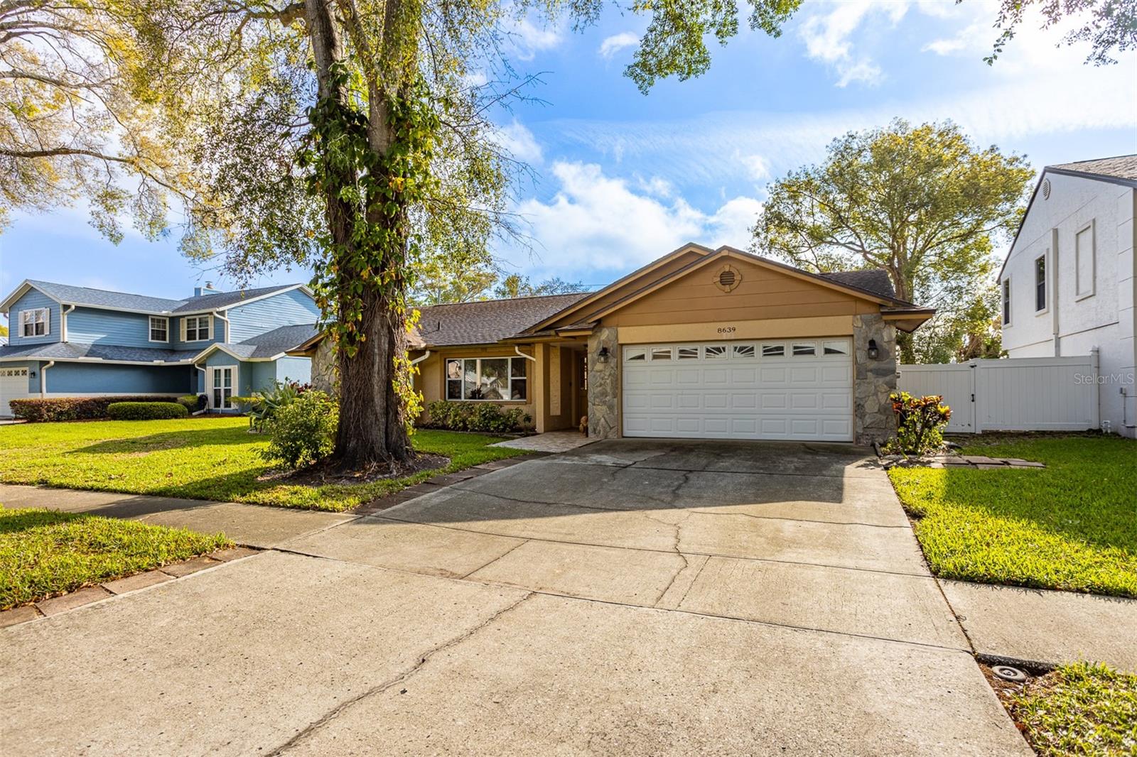 Image 38 of 39 For 8639 Leighton Drive