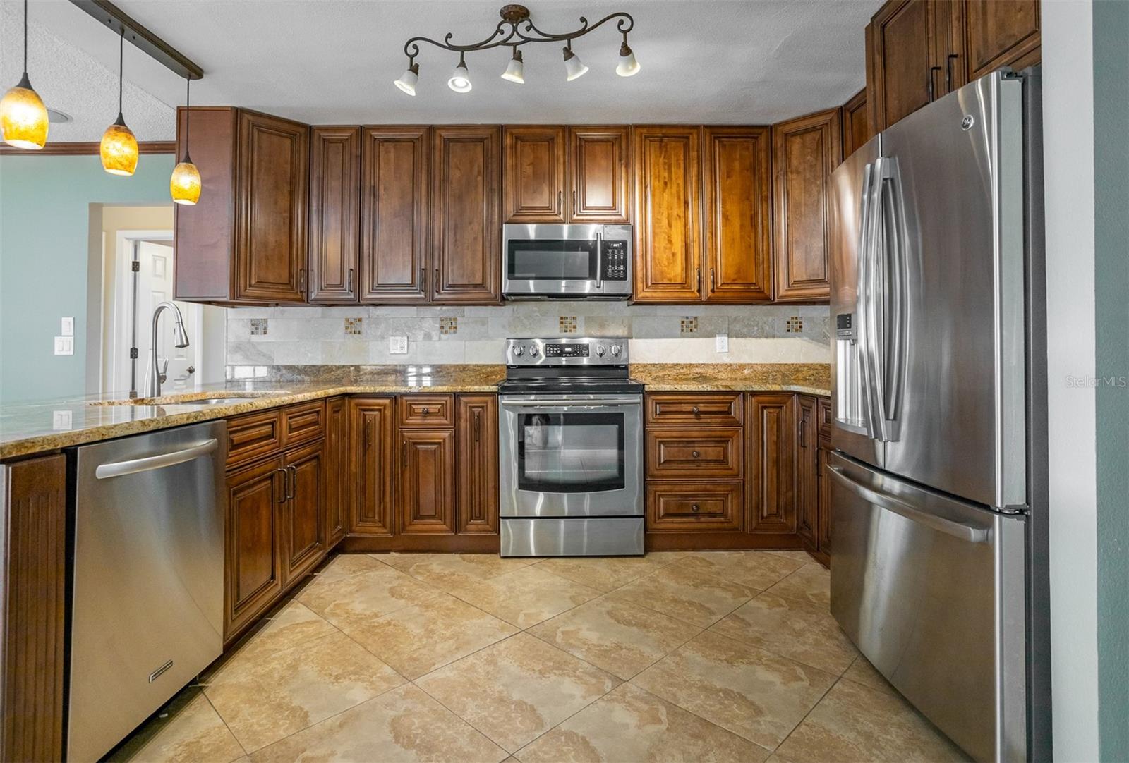 Image 8 of 39 For 8639 Leighton Drive