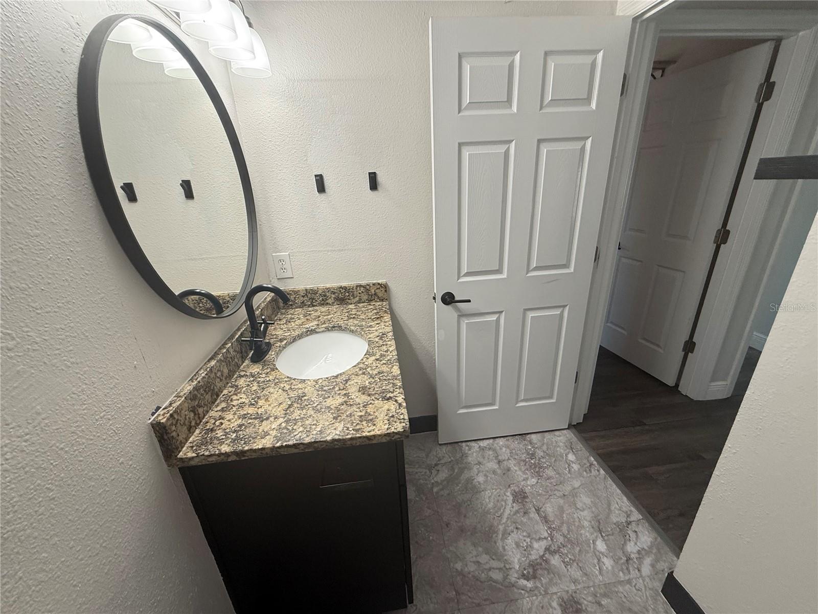 Image 18 of 26 For 7312 Obrien Street