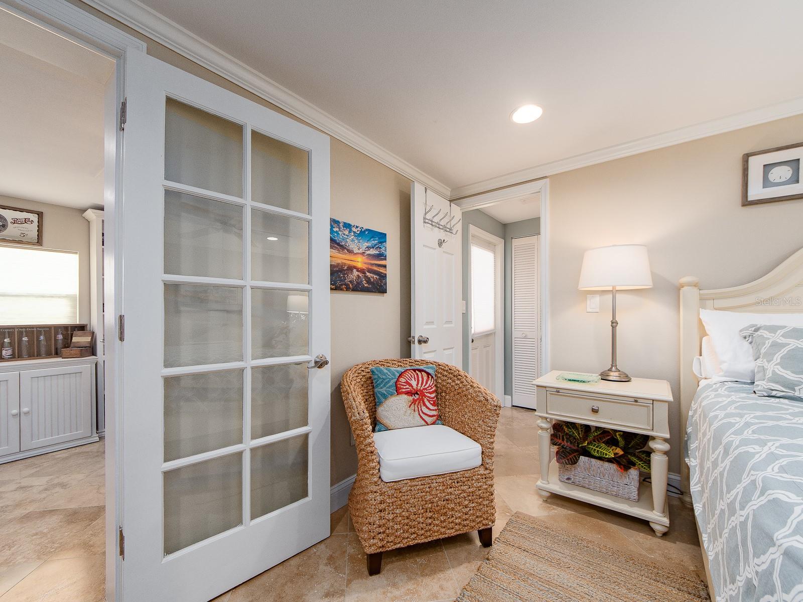 Image 10 of 69 For 707 Snug Island