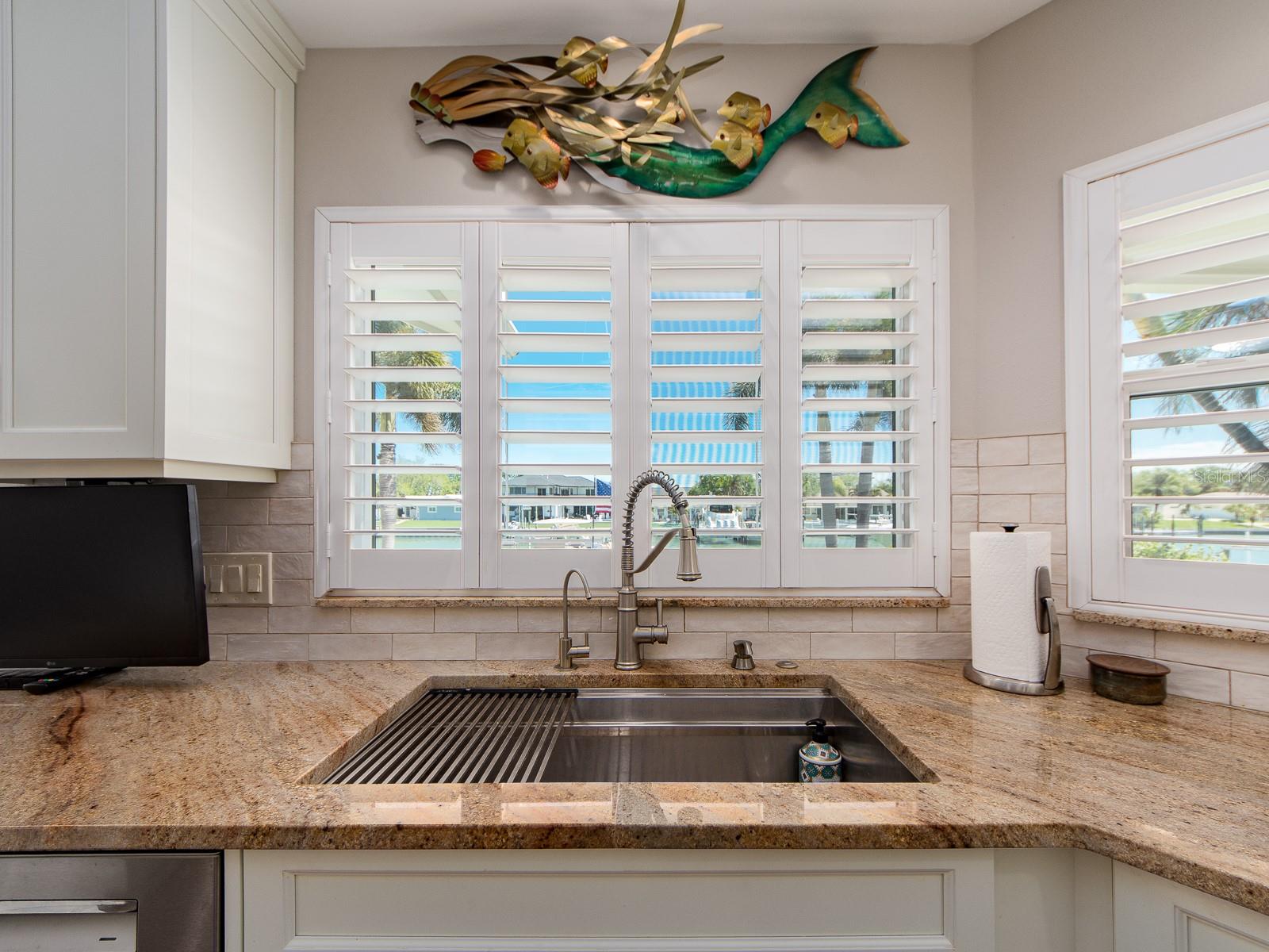 Image 29 of 69 For 707 Snug Island