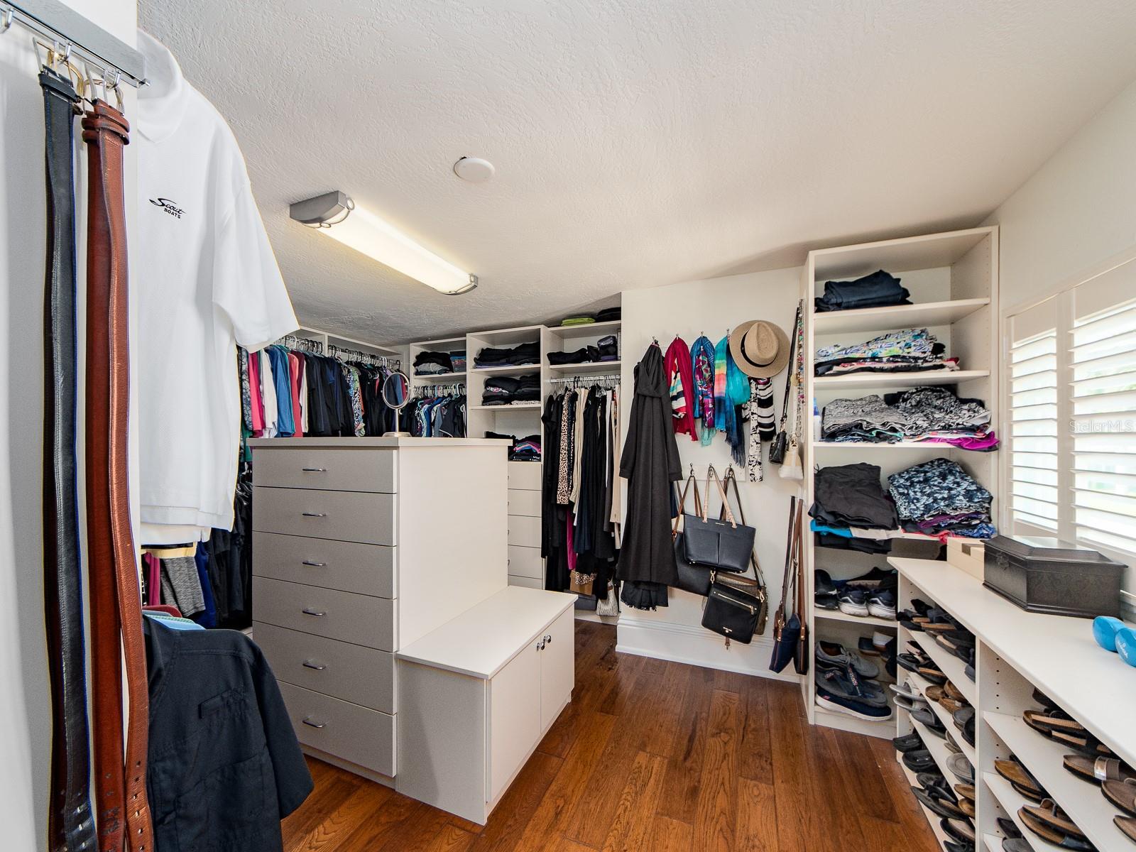 Image 41 of 69 For 707 Snug Island