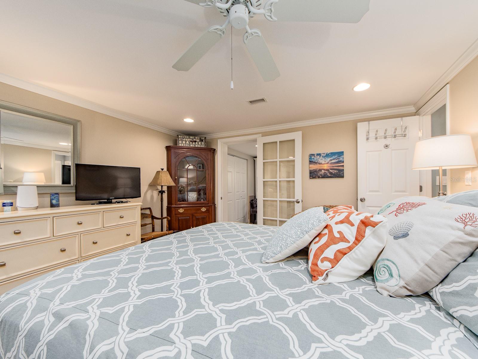 Image 9 of 69 For 707 Snug Island