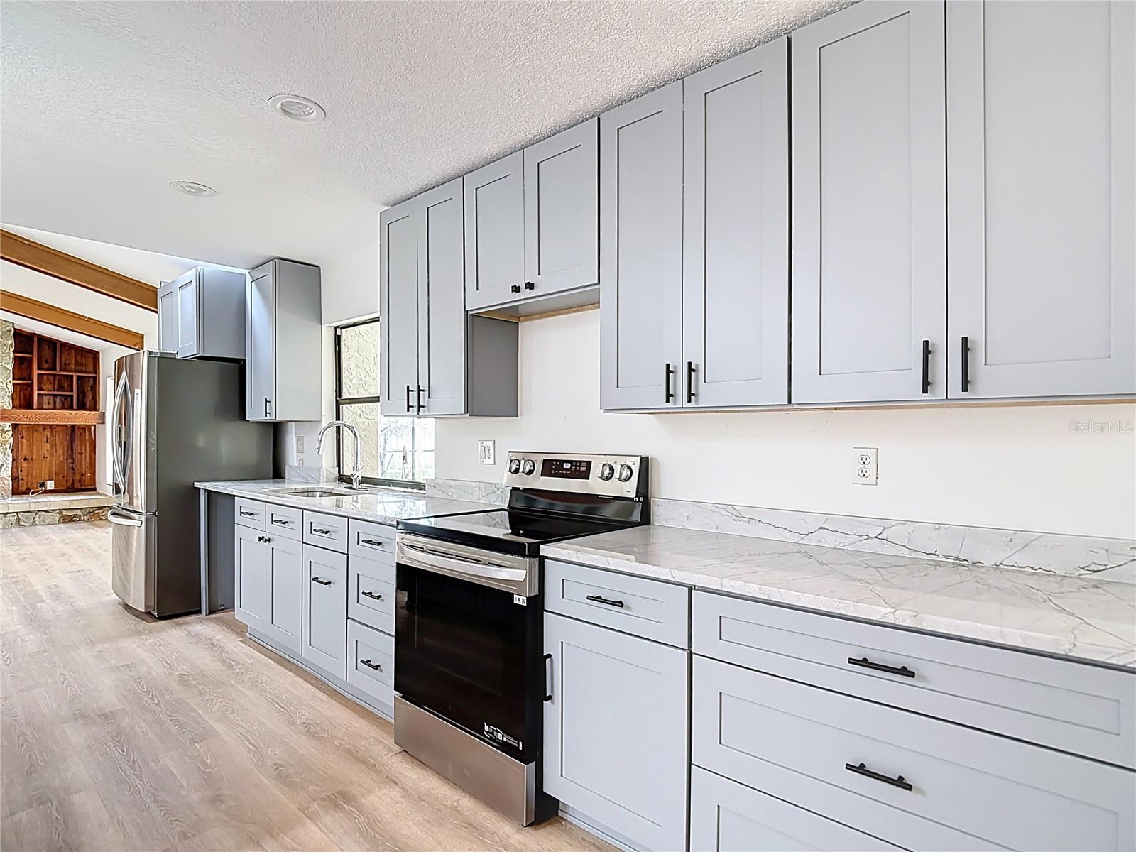 Image 20 of 88 For 4072 Belmoor Drive