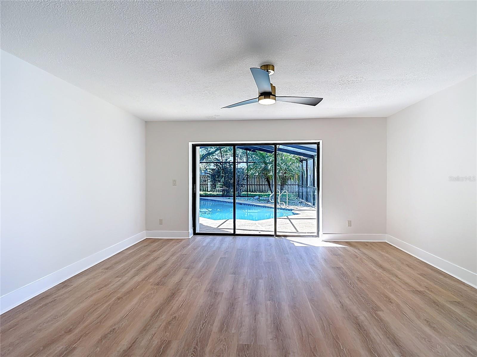 Image 32 of 88 For 4072 Belmoor Drive