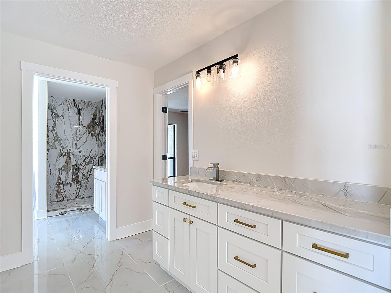 Image 36 of 88 For 4072 Belmoor Drive