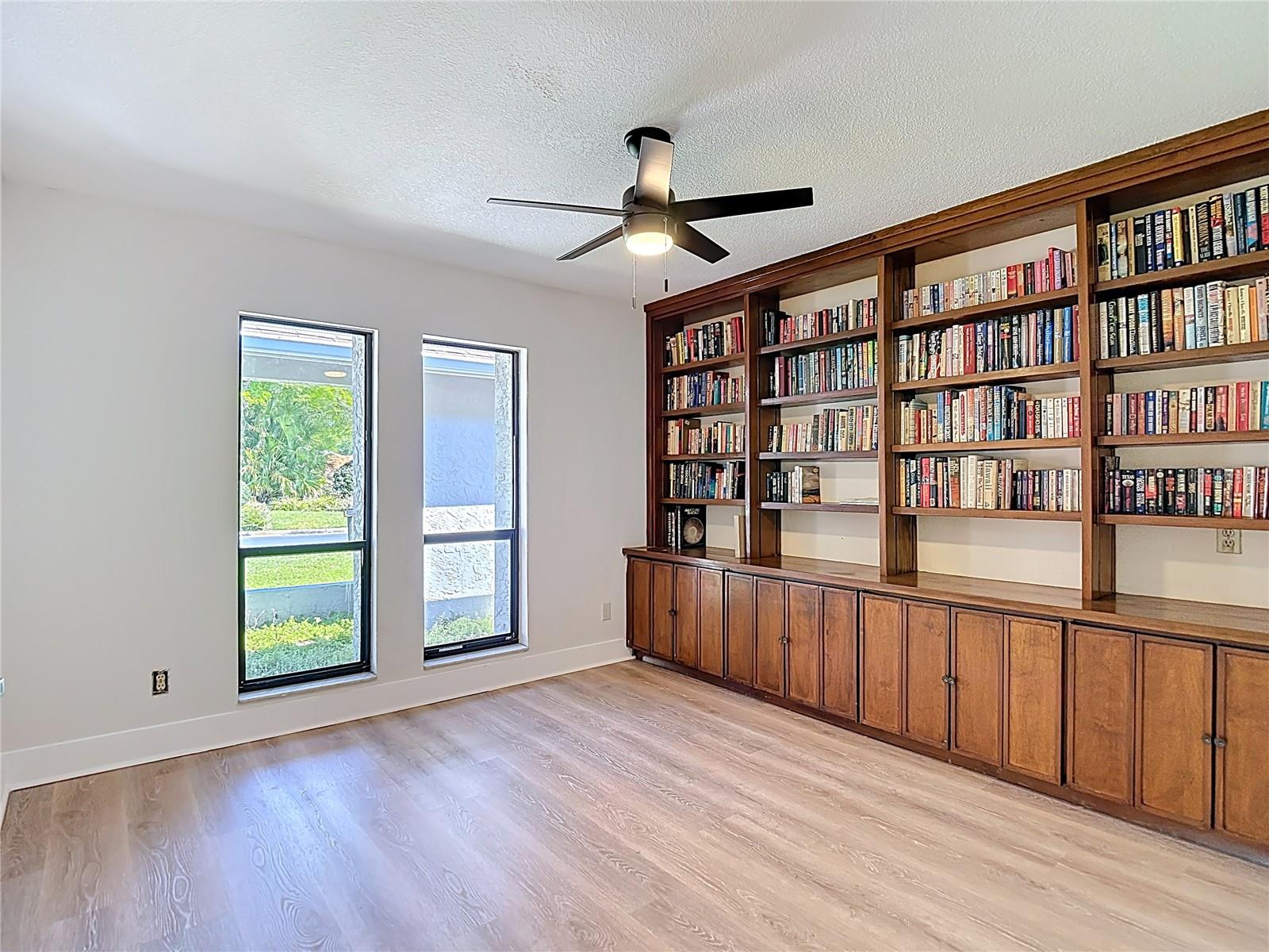 Image 46 of 88 For 4072 Belmoor Drive