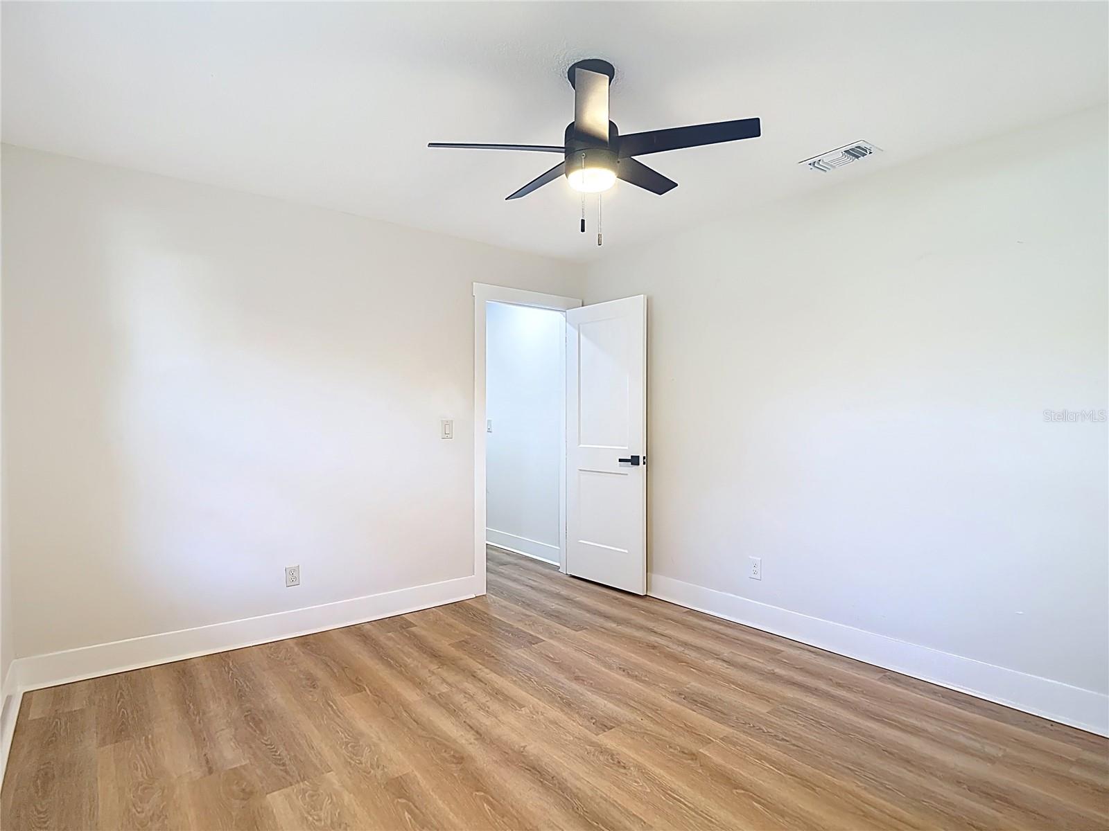 Image 60 of 88 For 4072 Belmoor Drive