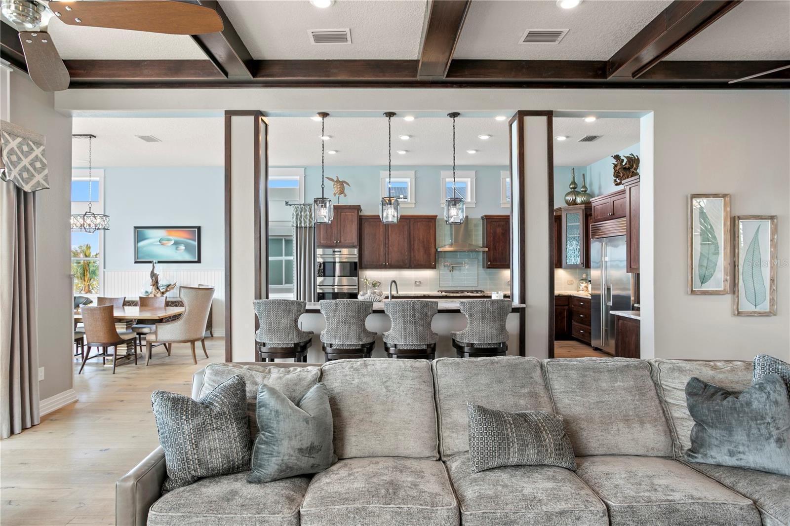 Image 25 of 92 For 15612 Gulf Boulevard