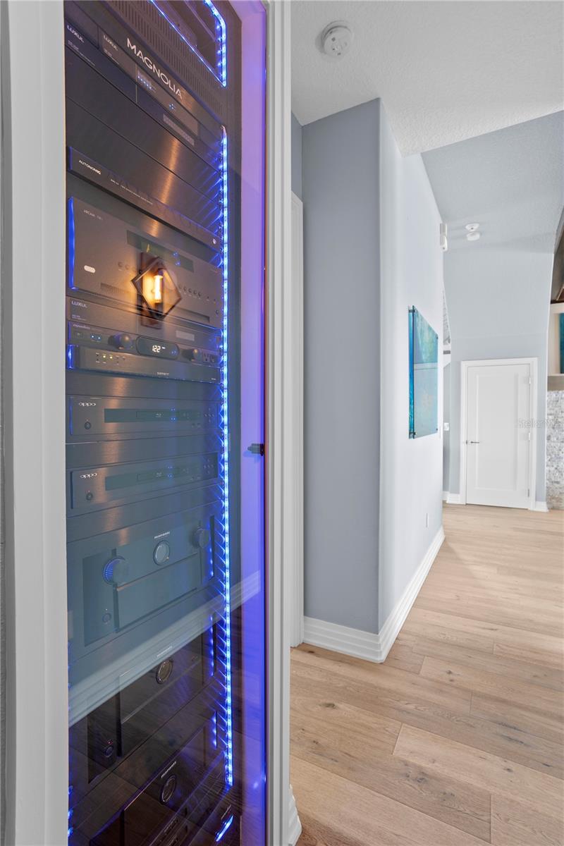 Image 28 of 92 For 15612 Gulf Boulevard