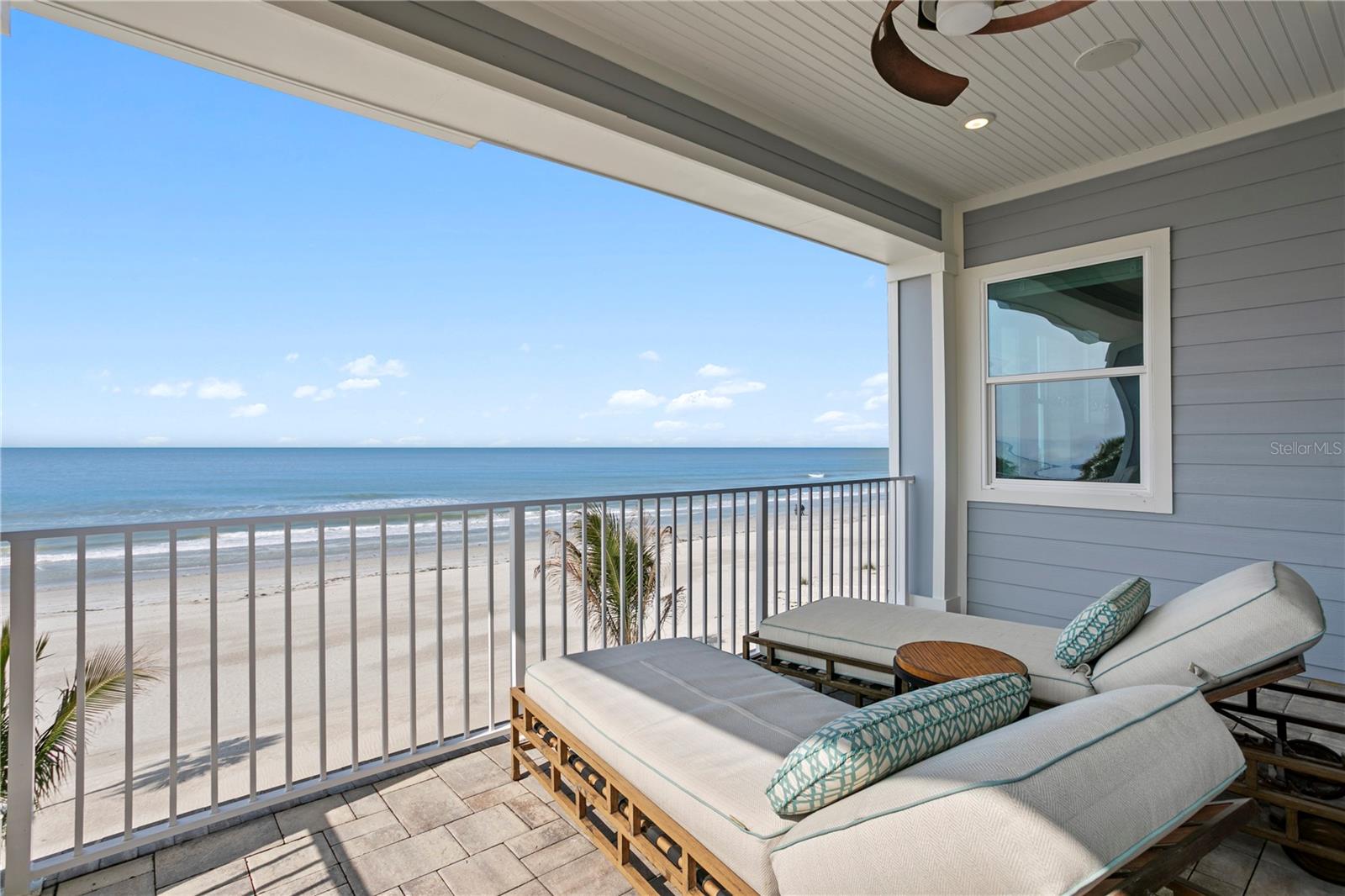 Image 38 of 92 For 15612 Gulf Boulevard