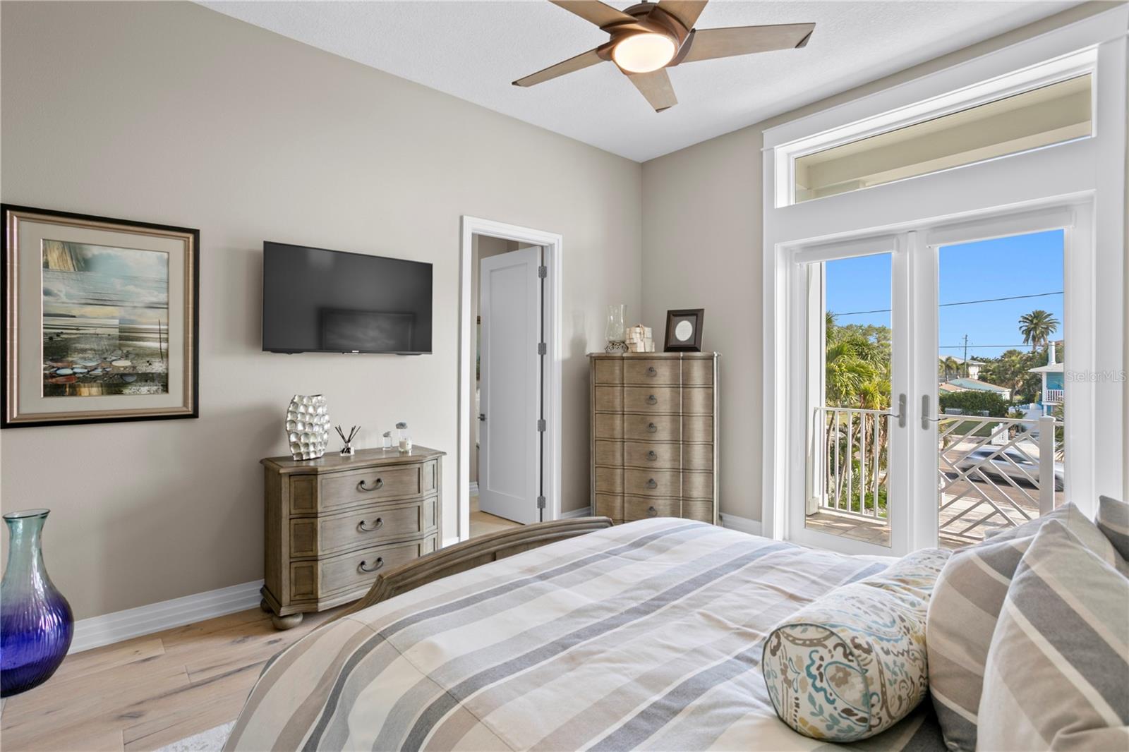 Image 45 of 92 For 15612 Gulf Boulevard