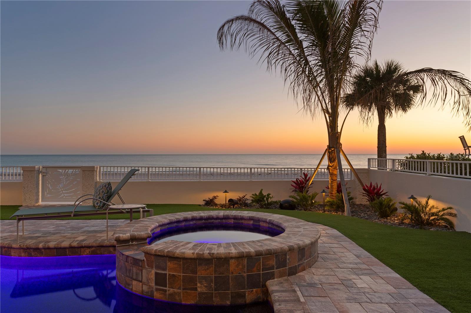 Image 76 of 92 For 15612 Gulf Boulevard