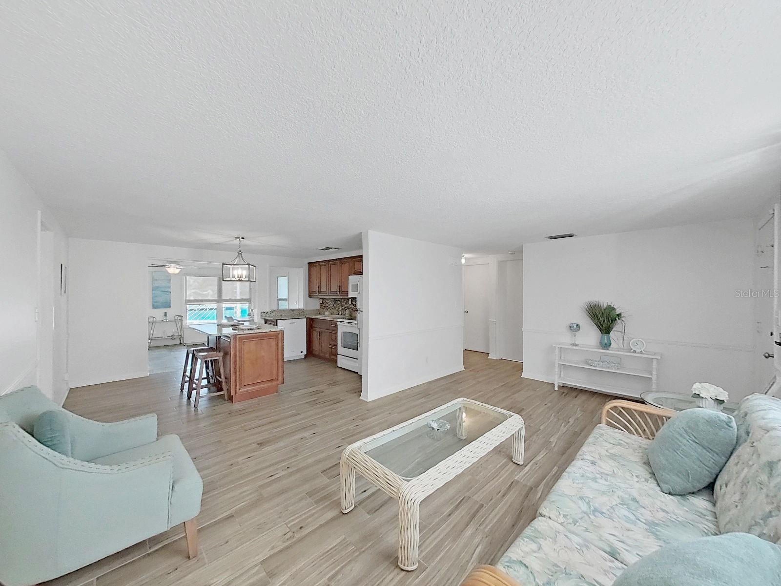 Image 2 of 31 For 2337 Hama Drive