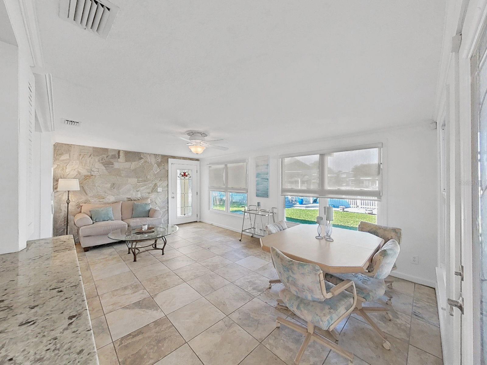 Image 9 of 31 For 2337 Hama Drive