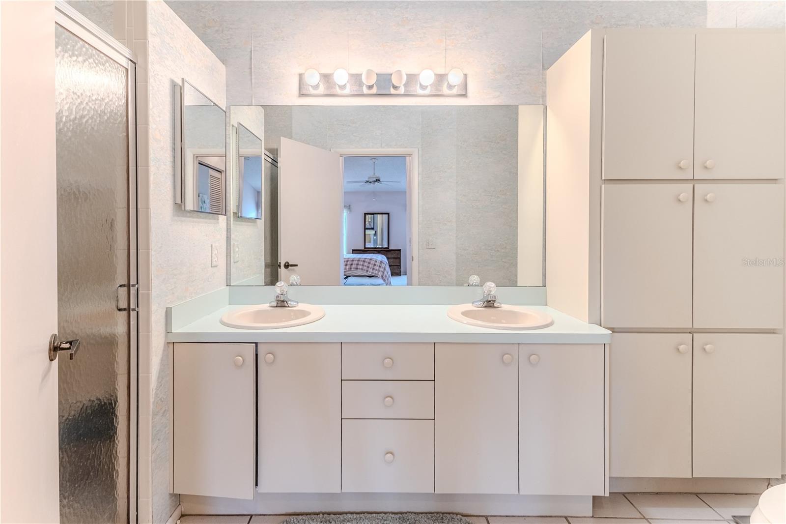 Image 40 of 62 For 2420 Rolling View Drive