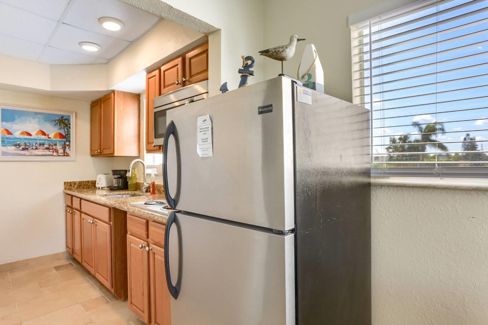 Image 10 of 28 For 3200 Gulf Boulevard 201