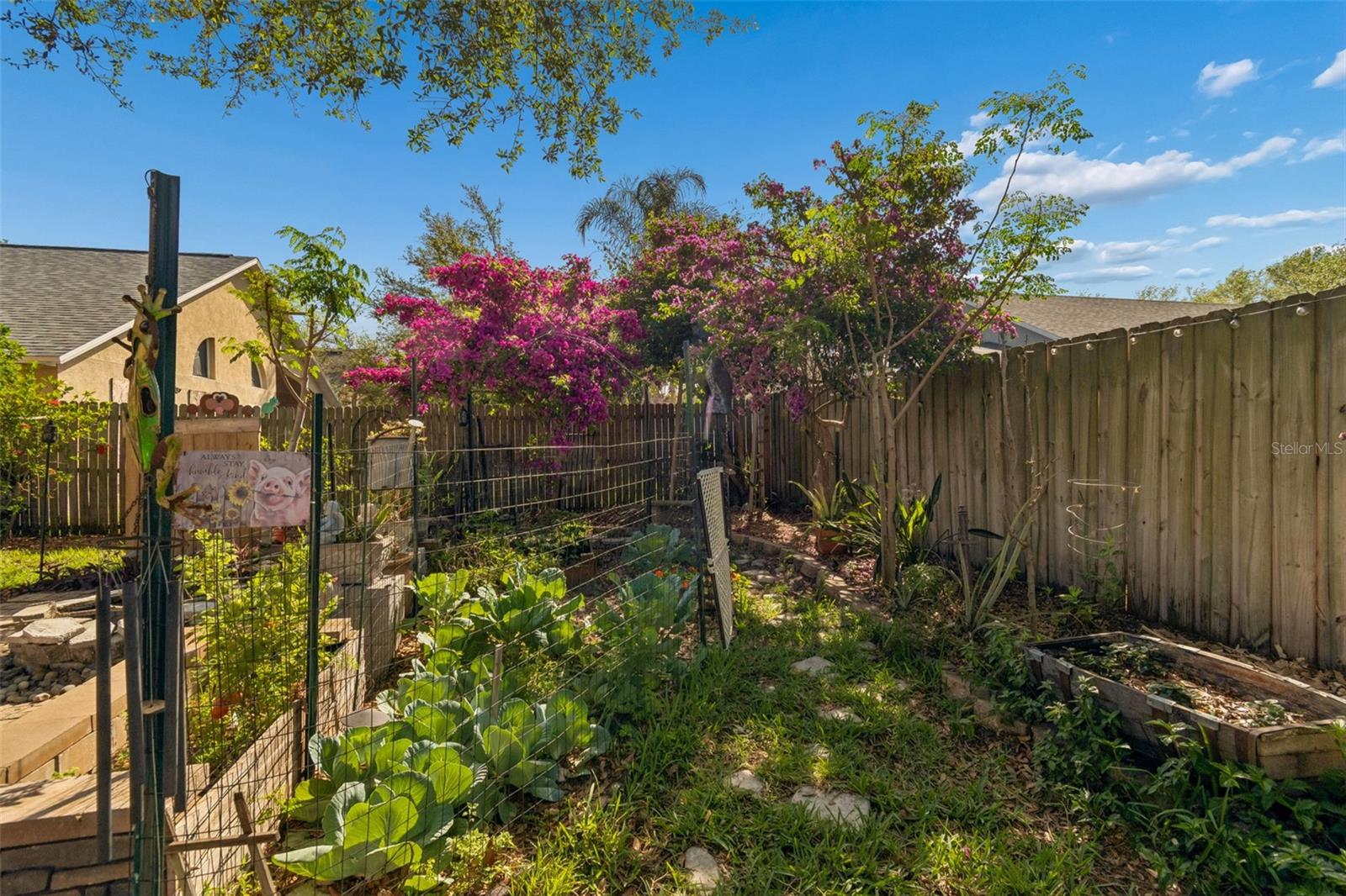 Image 38 of 56 For 9407 Chart House Court